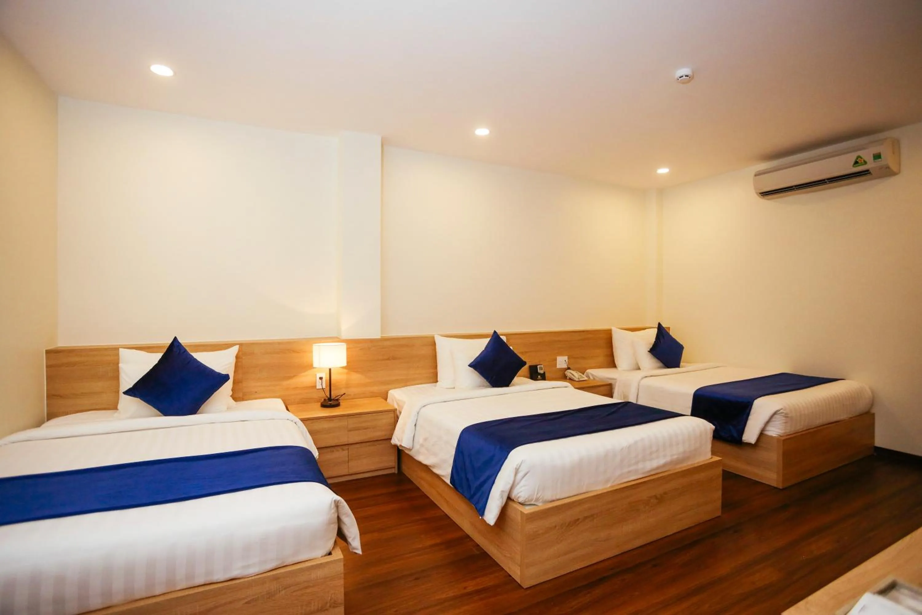 Triple Room in Sandals Star Hotel