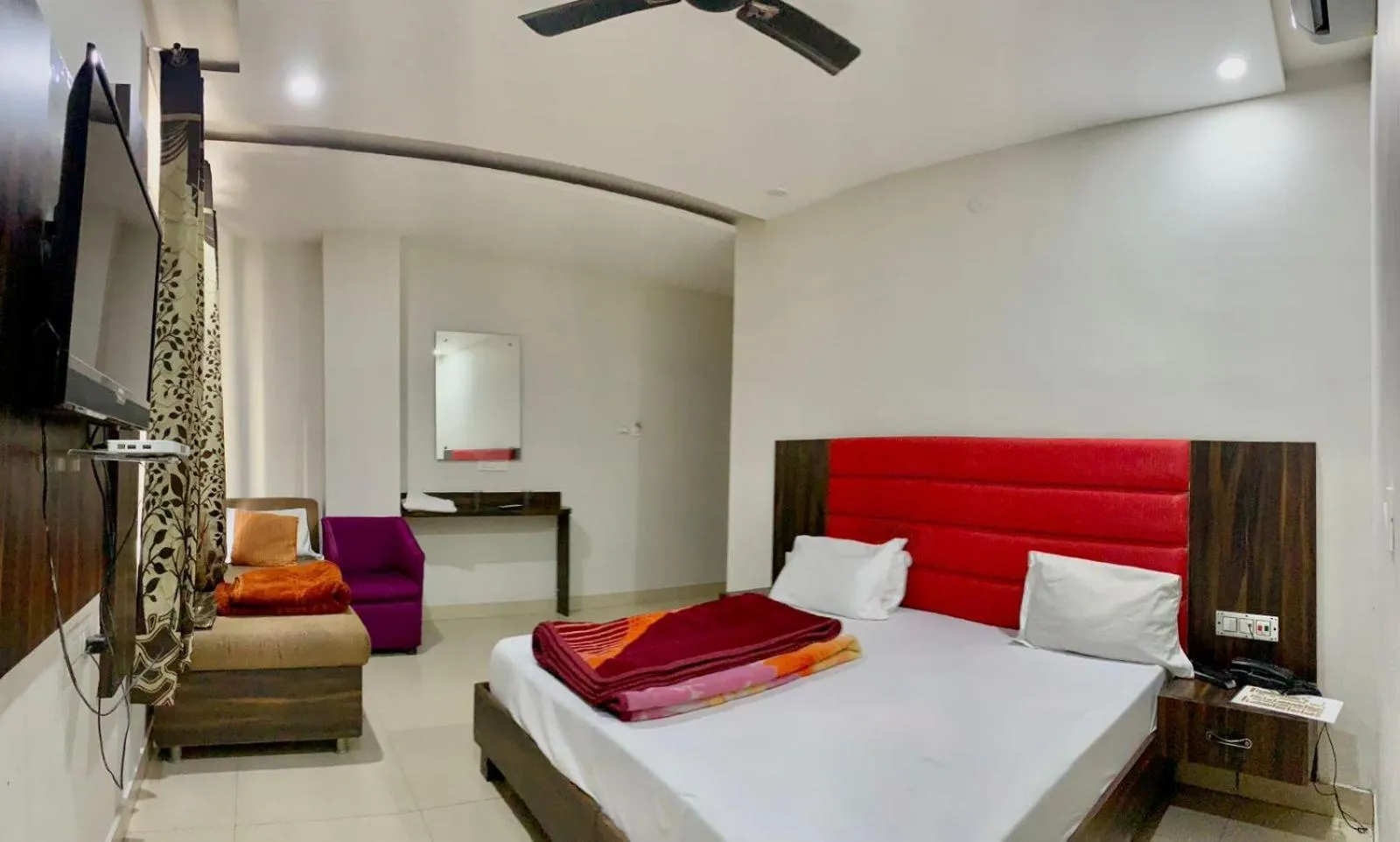 Photo of the whole room, Bed in Hotel Sukhman Residency