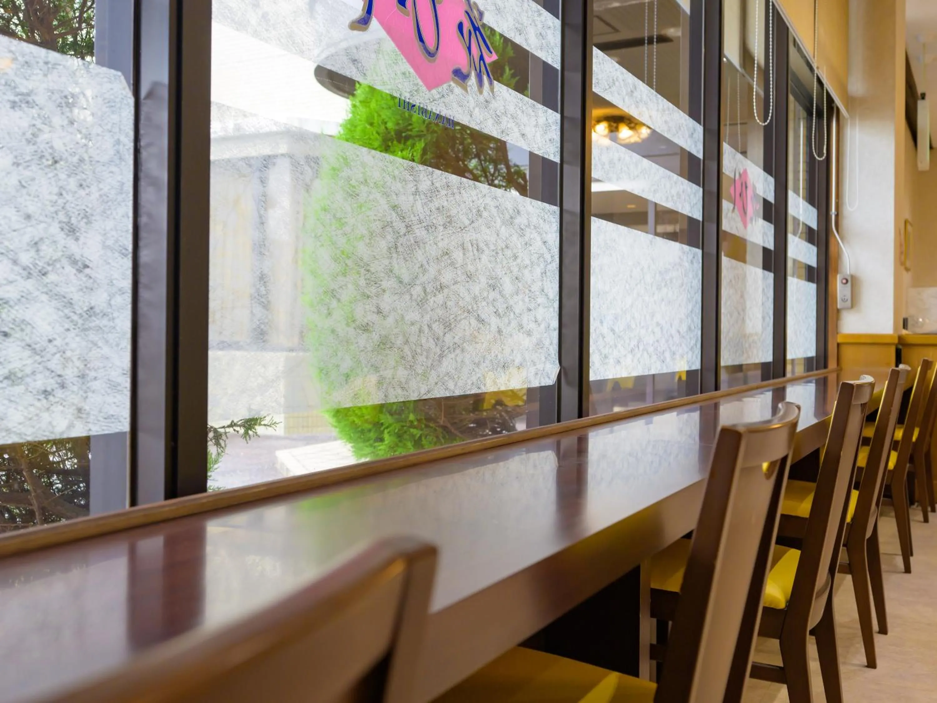 Restaurant/places to eat in Hisai Green Hotel