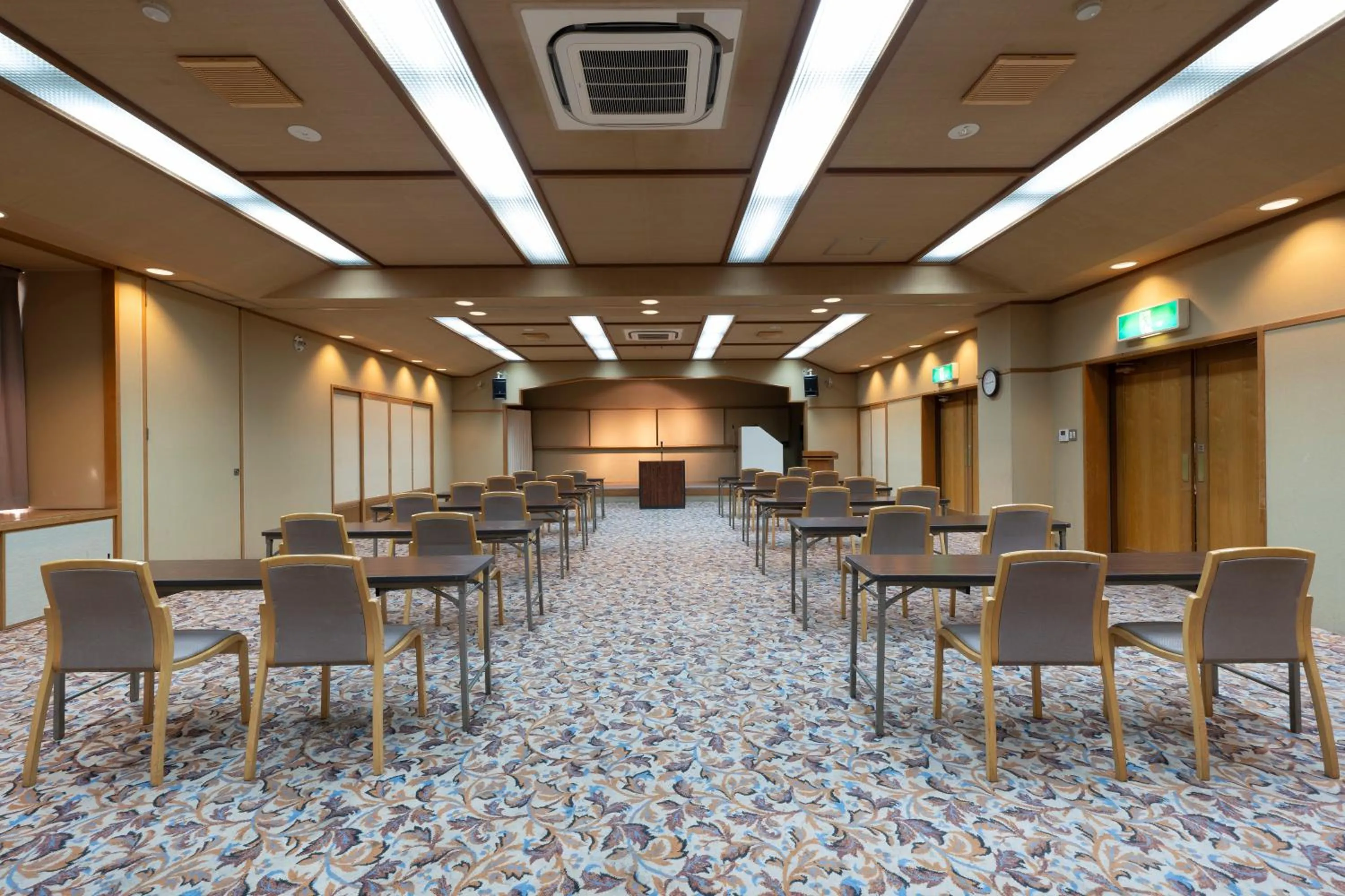 Meeting/conference room in Hisai Green Hotel