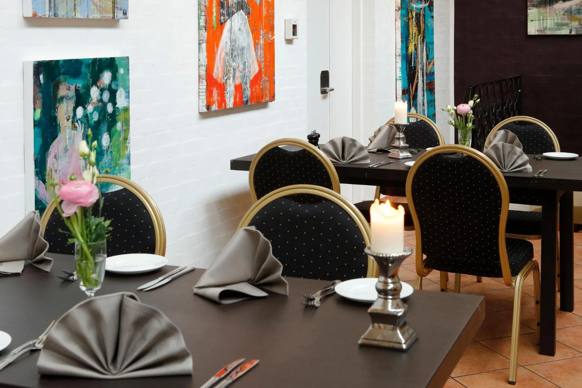 Restaurant/places to eat in Aars Hotel