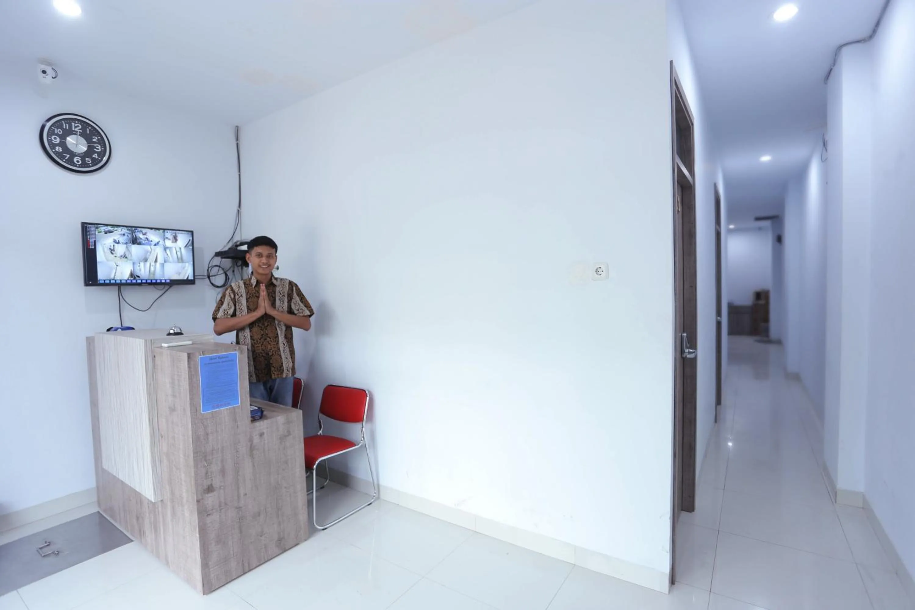 Lobby or reception in ratana cengkareng syariah