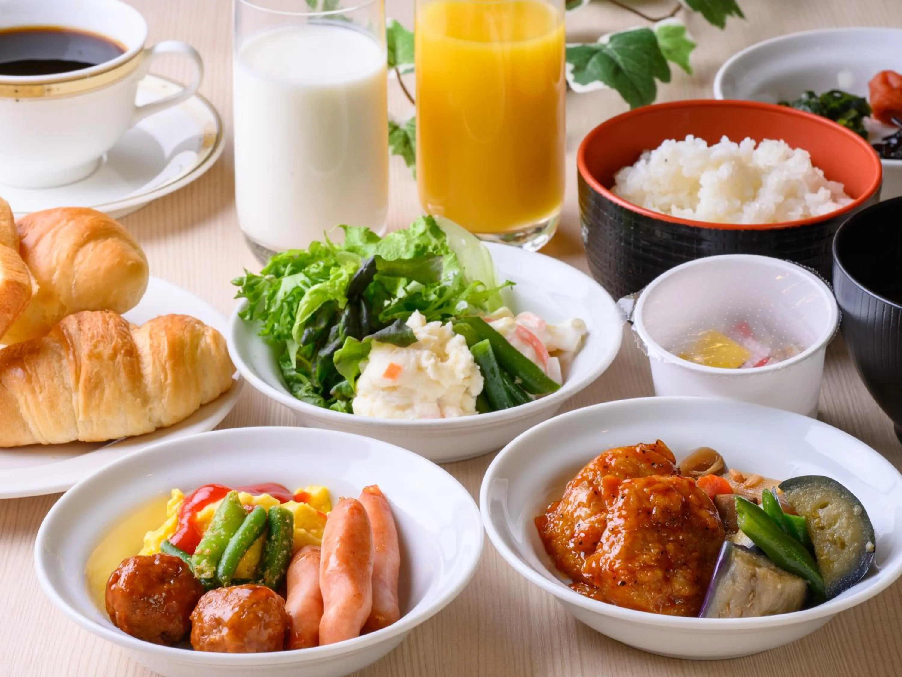 Breakfast in Nawa Plaza Hotel