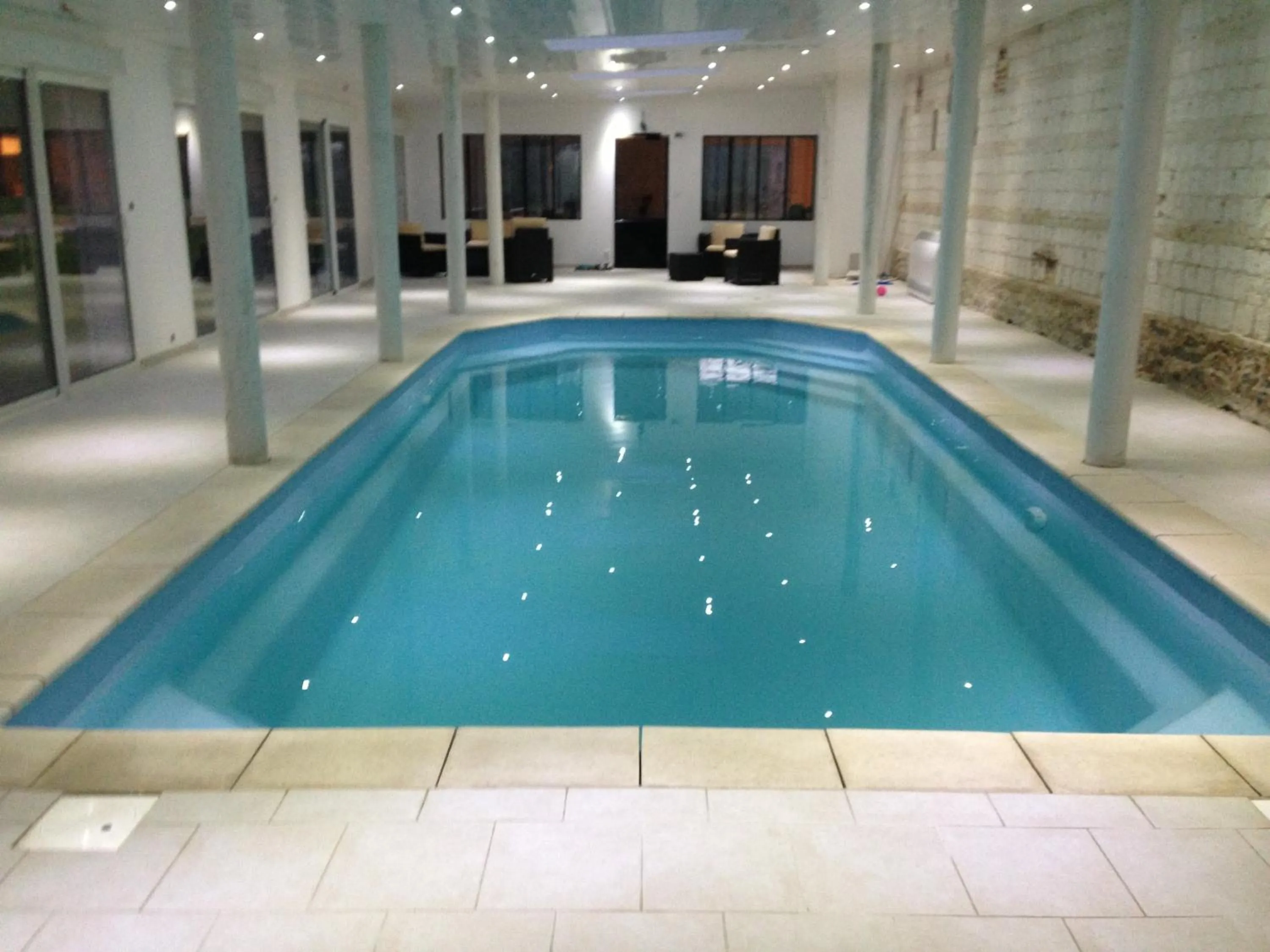Swimming pool in Le Château de Grèges