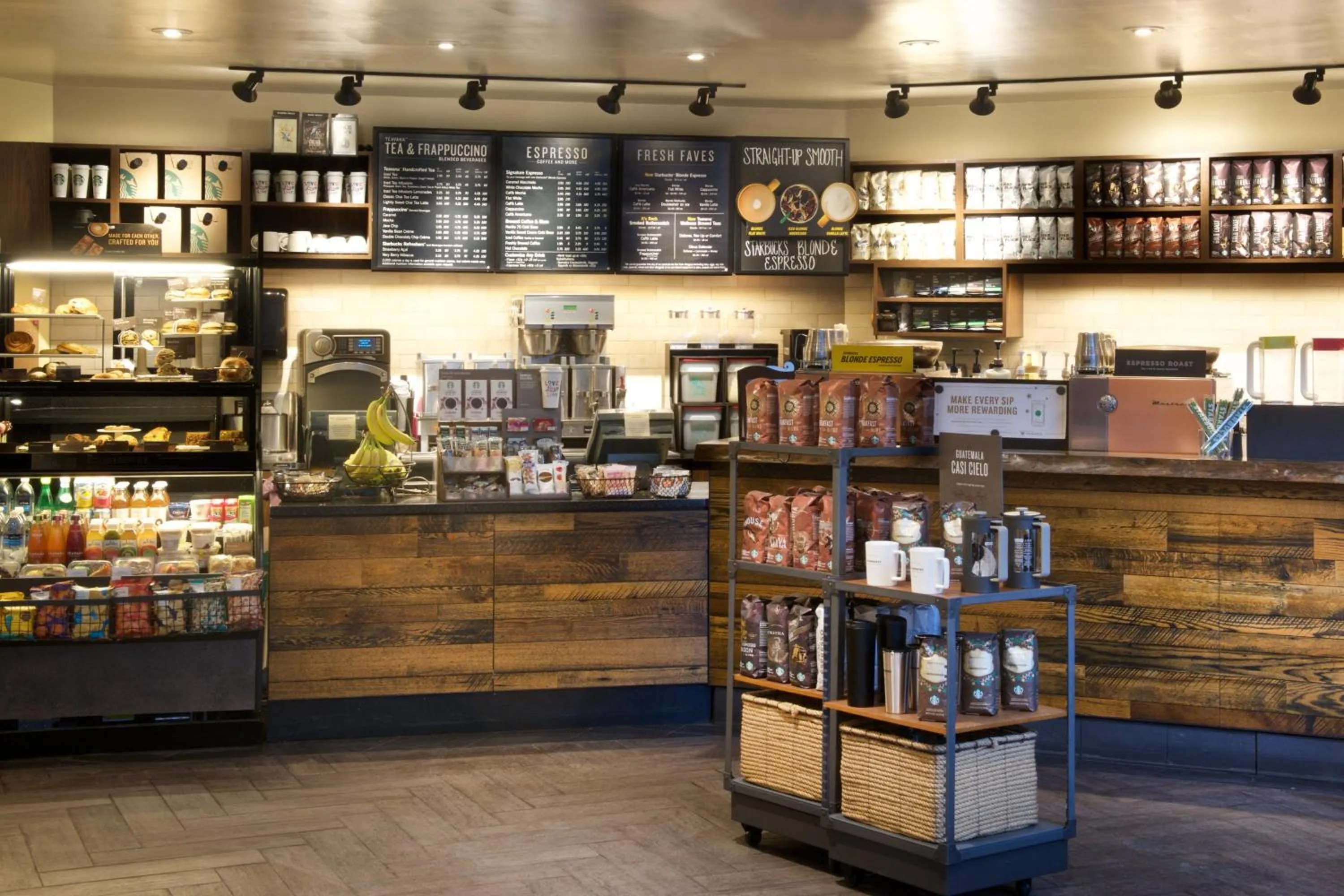 Restaurant/places to eat in Sheraton Indianapolis City Centre Hotel