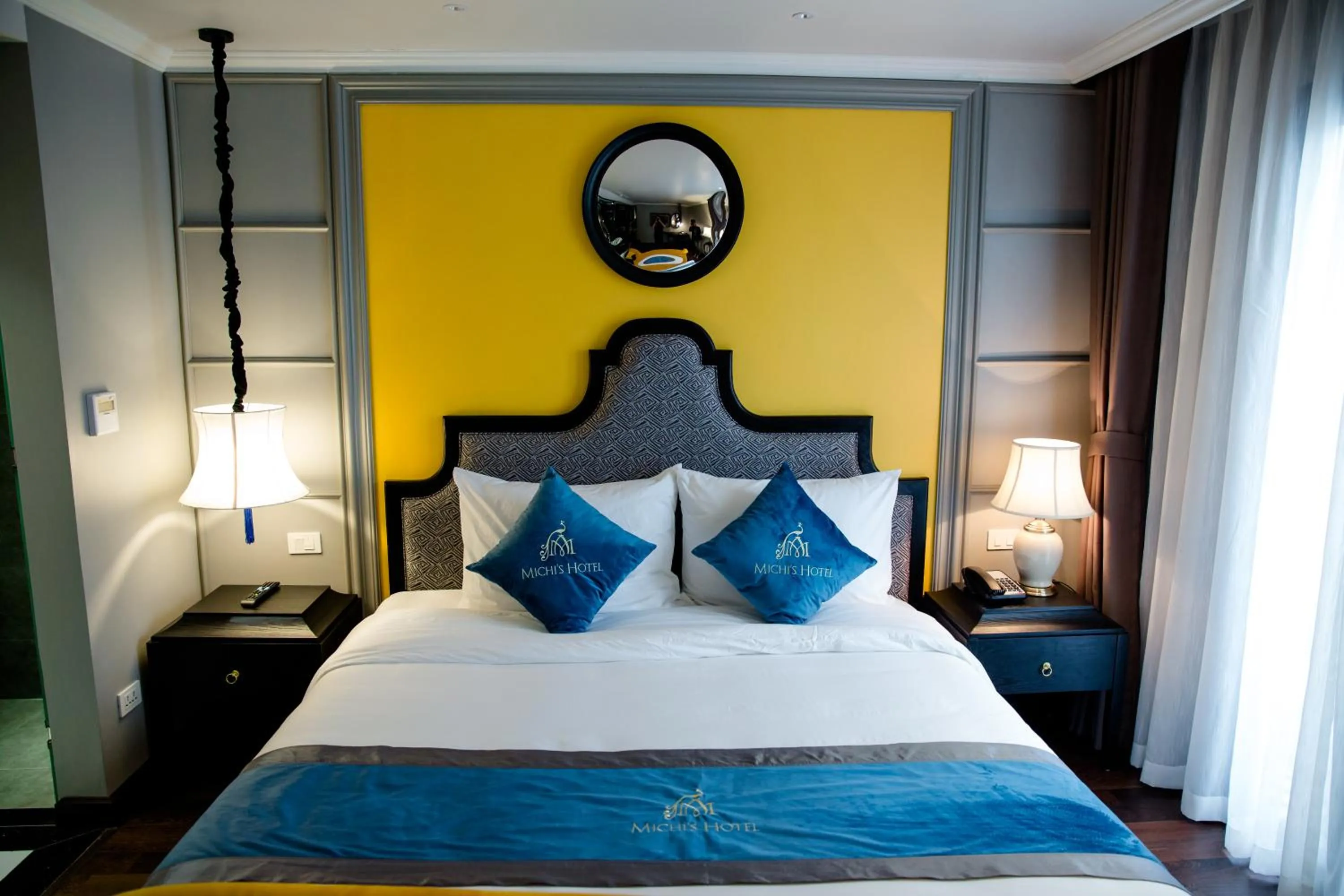 Bed in Michi's hotel laocai