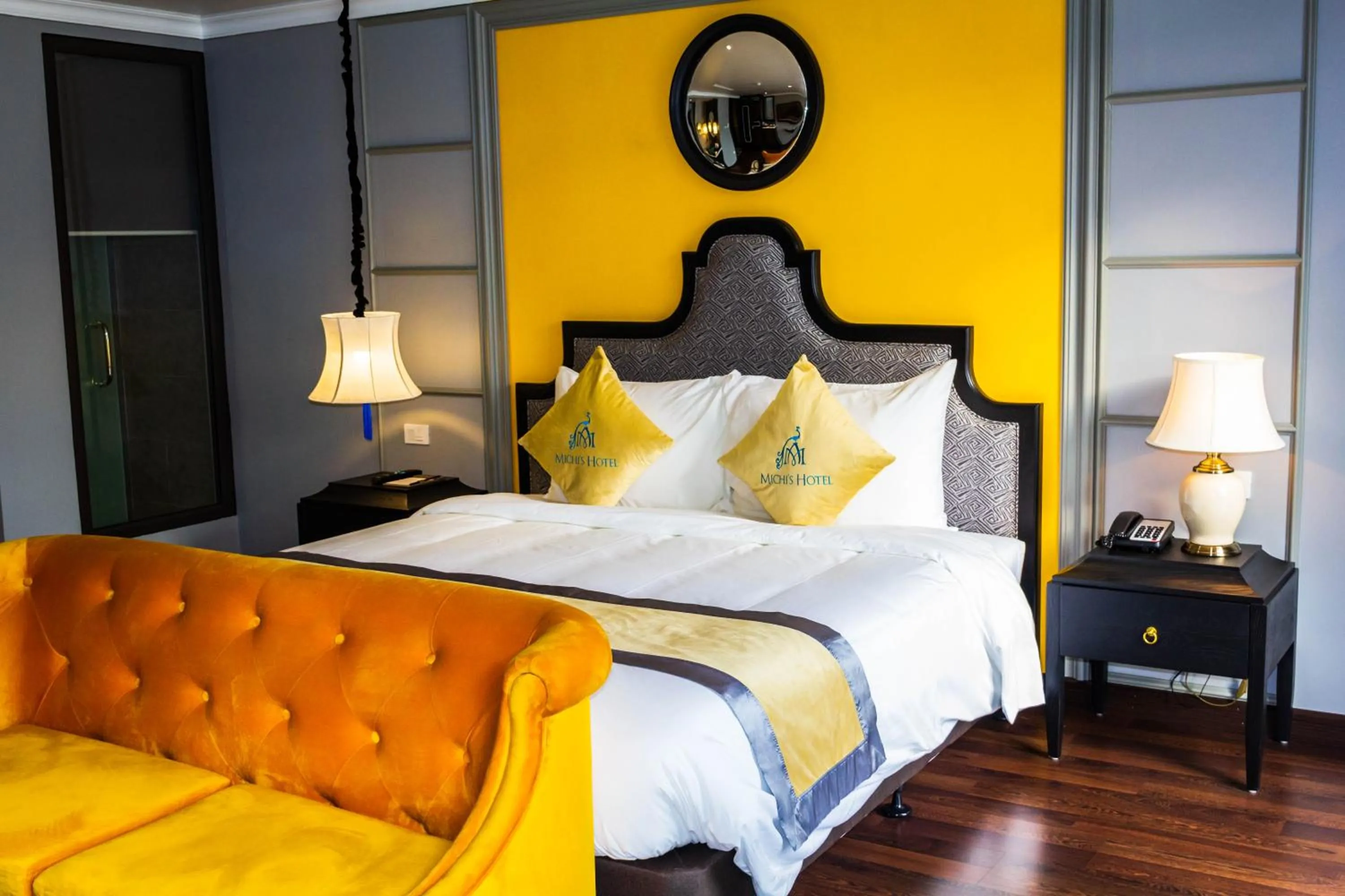 Bed in Michi's hotel laocai