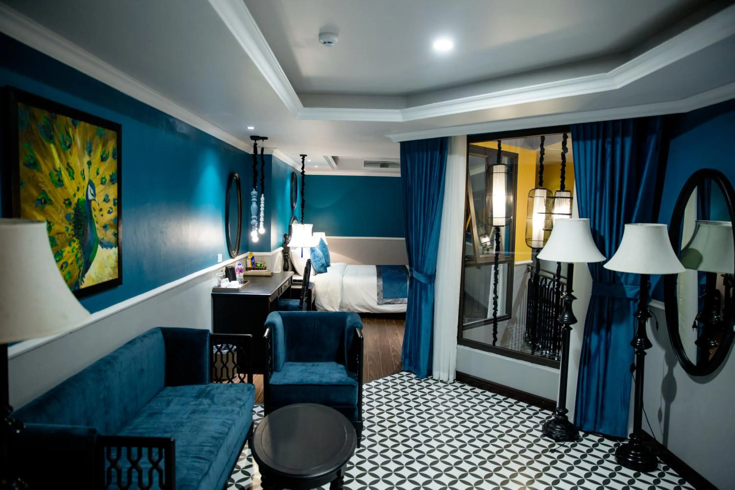 Bed in Michi's hotel laocai