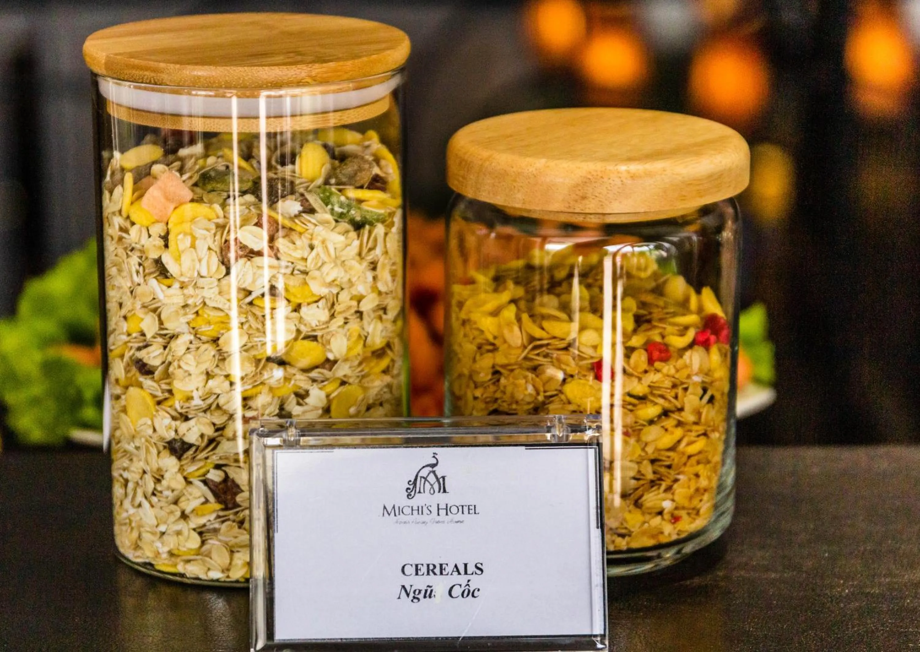 Breakfast in Michi's hotel laocai