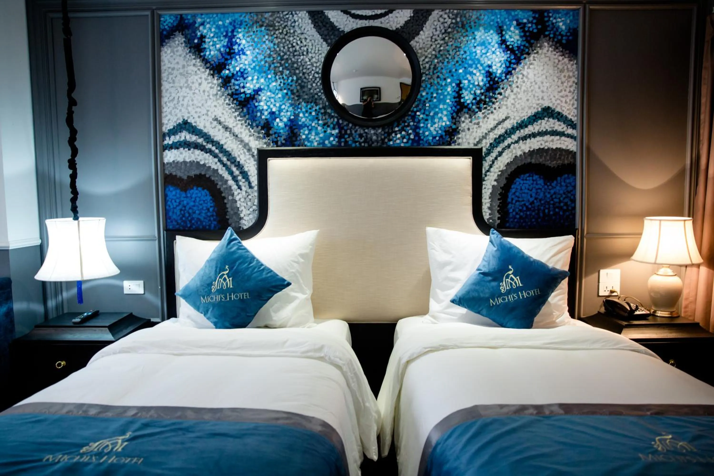 Bed in Michi's hotel laocai