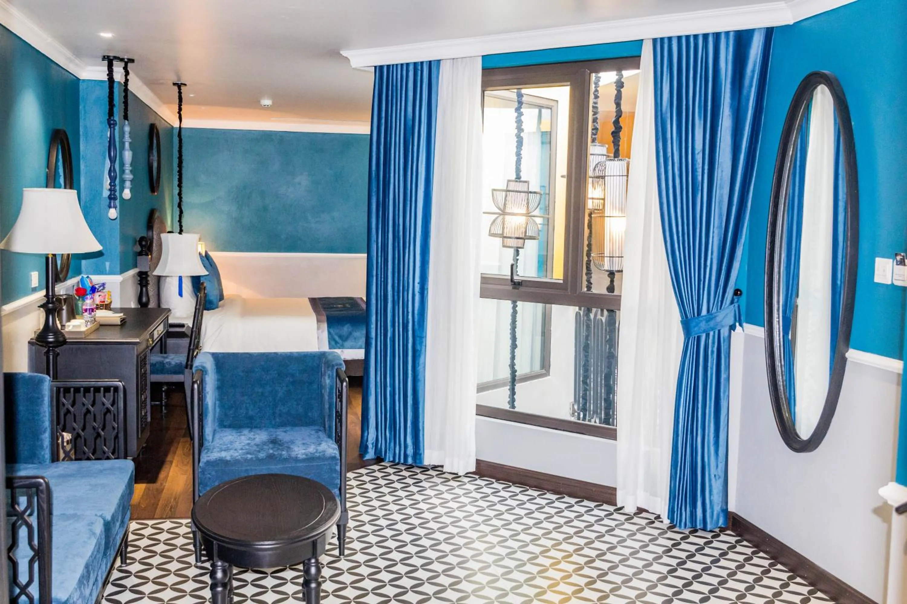 Bed in Michi's hotel laocai