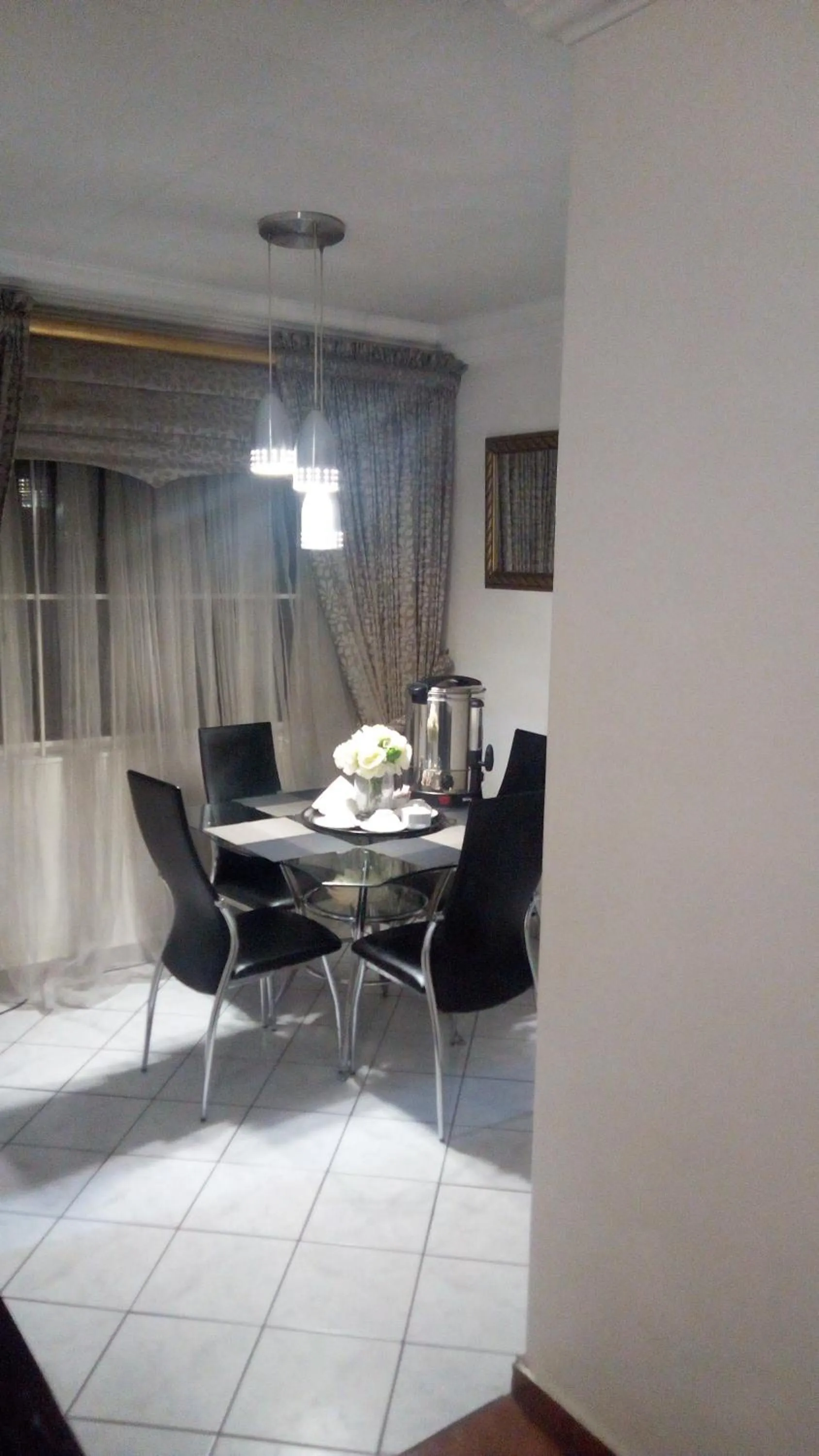 Dining area in Bruno Comfort Suites