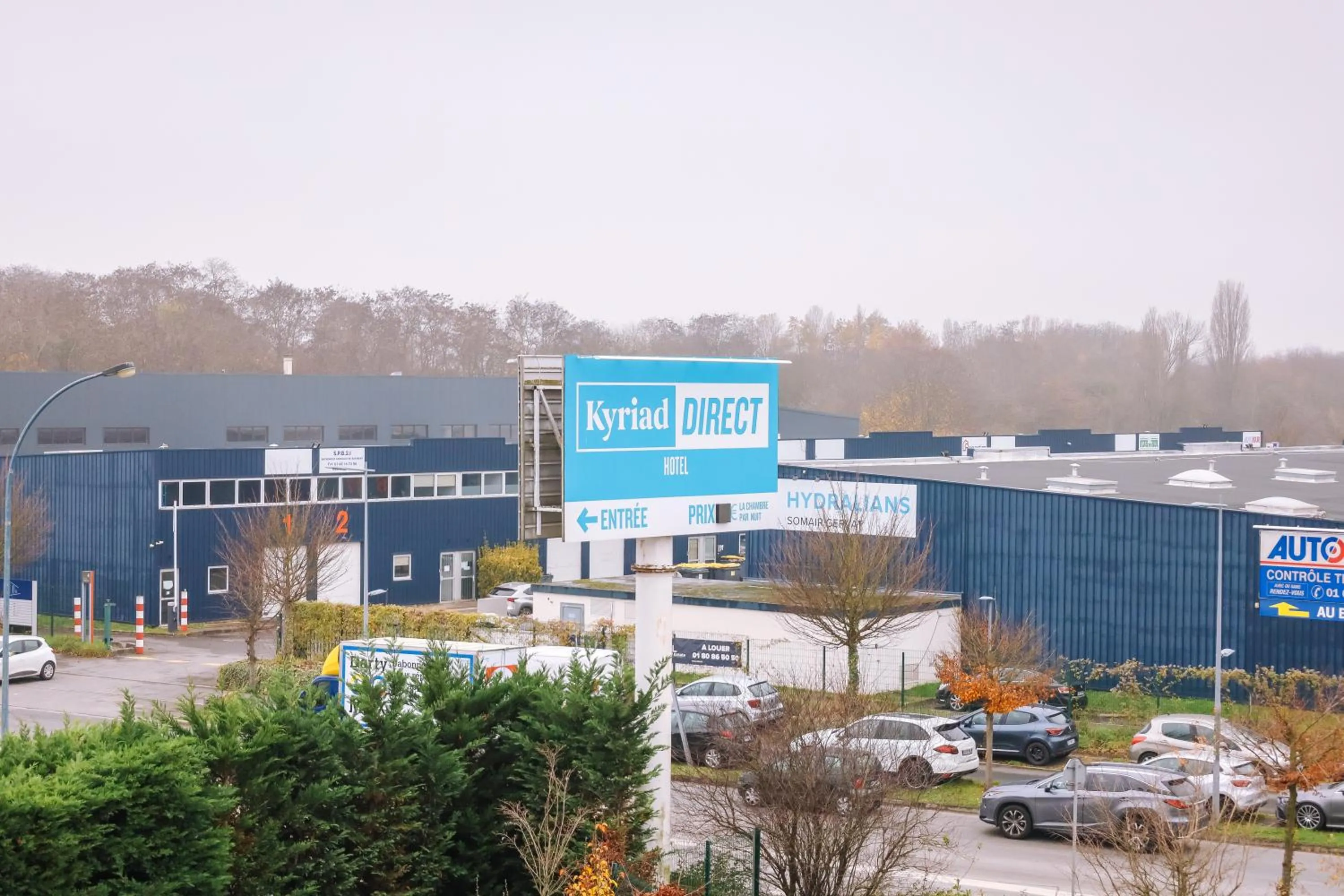 City view in Kyriad Direct Chilly-Mazarin