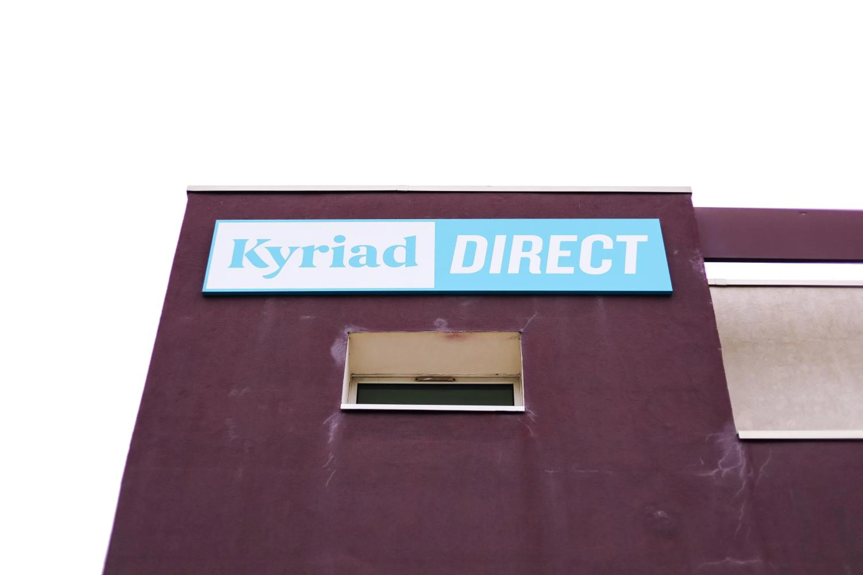 Property logo or sign in Kyriad Direct Chilly-Mazarin