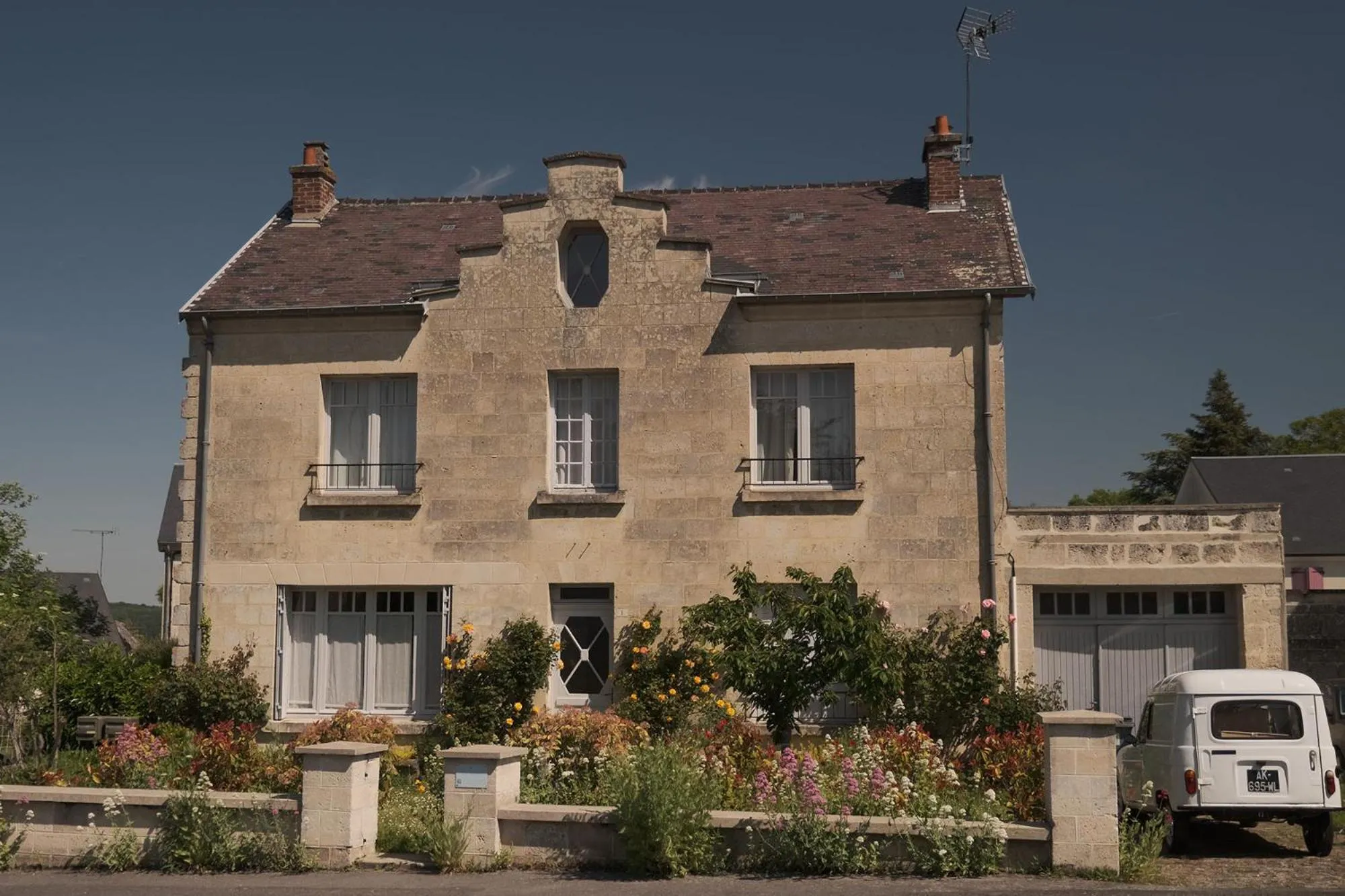 Property building in Chez Ric et Fer