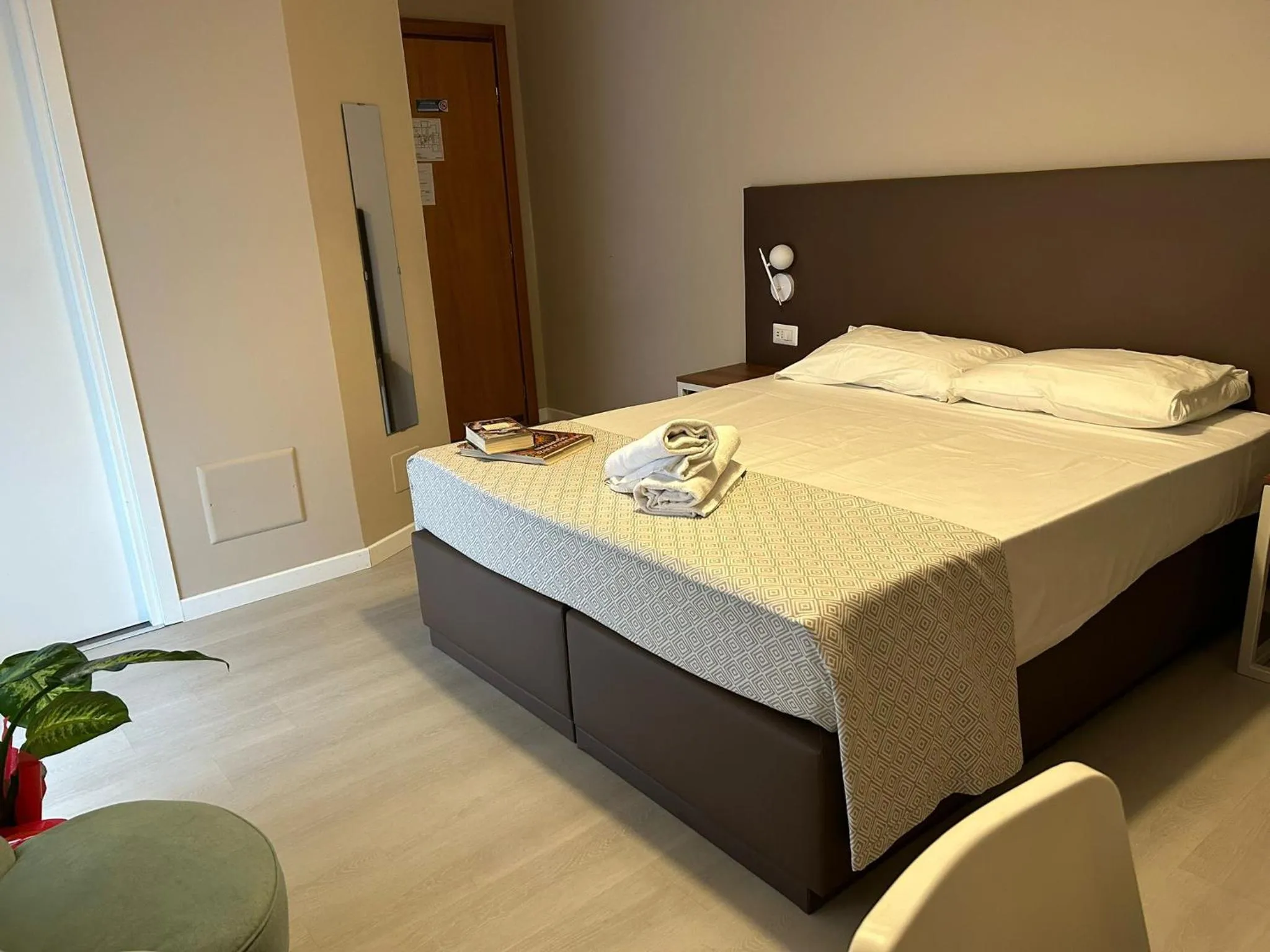 Bedroom, Bed in Villa Angeli