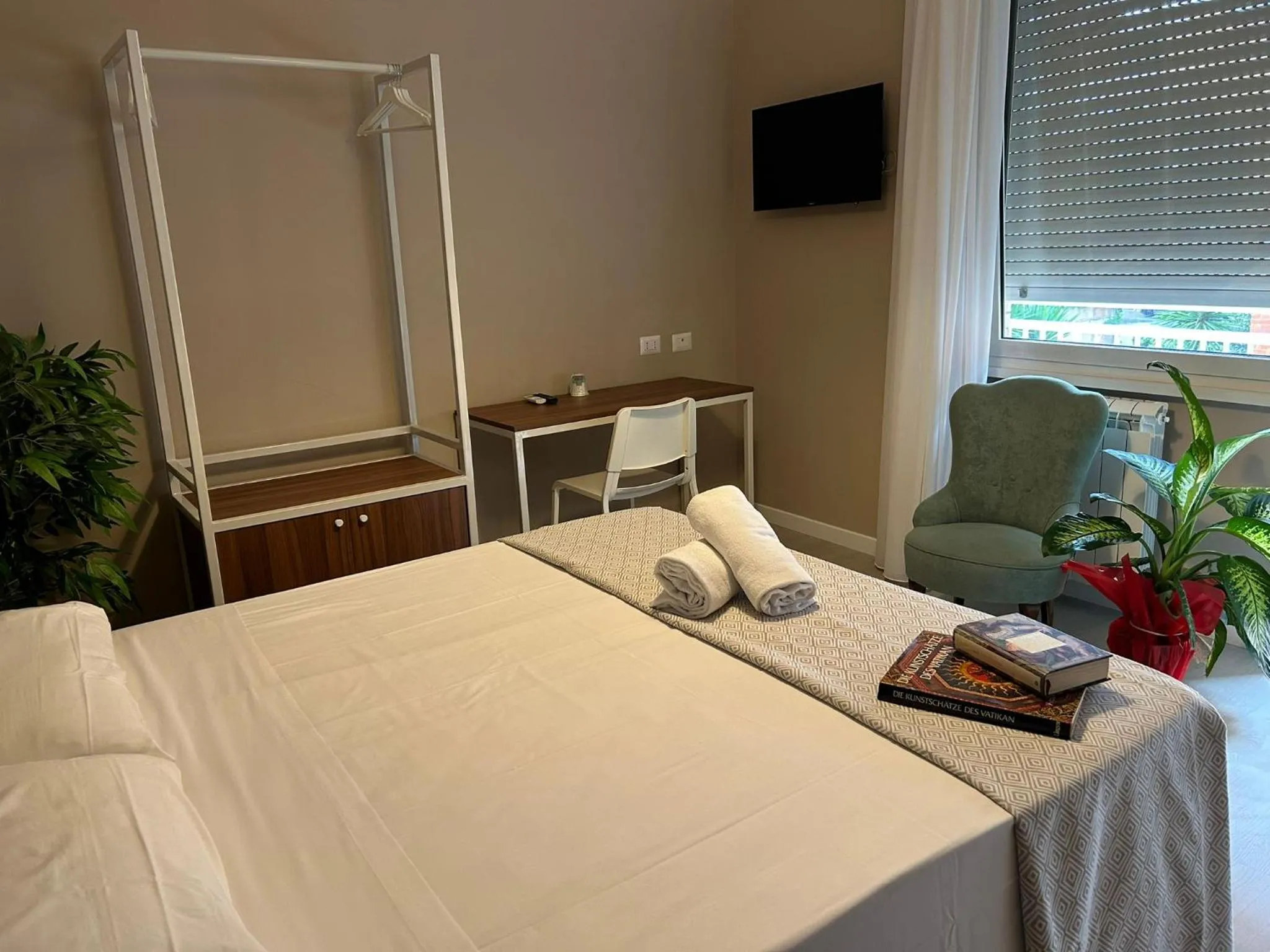 Bedroom, Bed in Villa Angeli