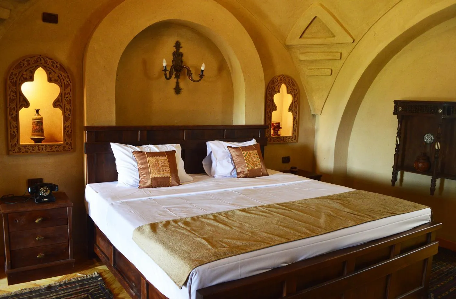 Bed in Djorff Palace