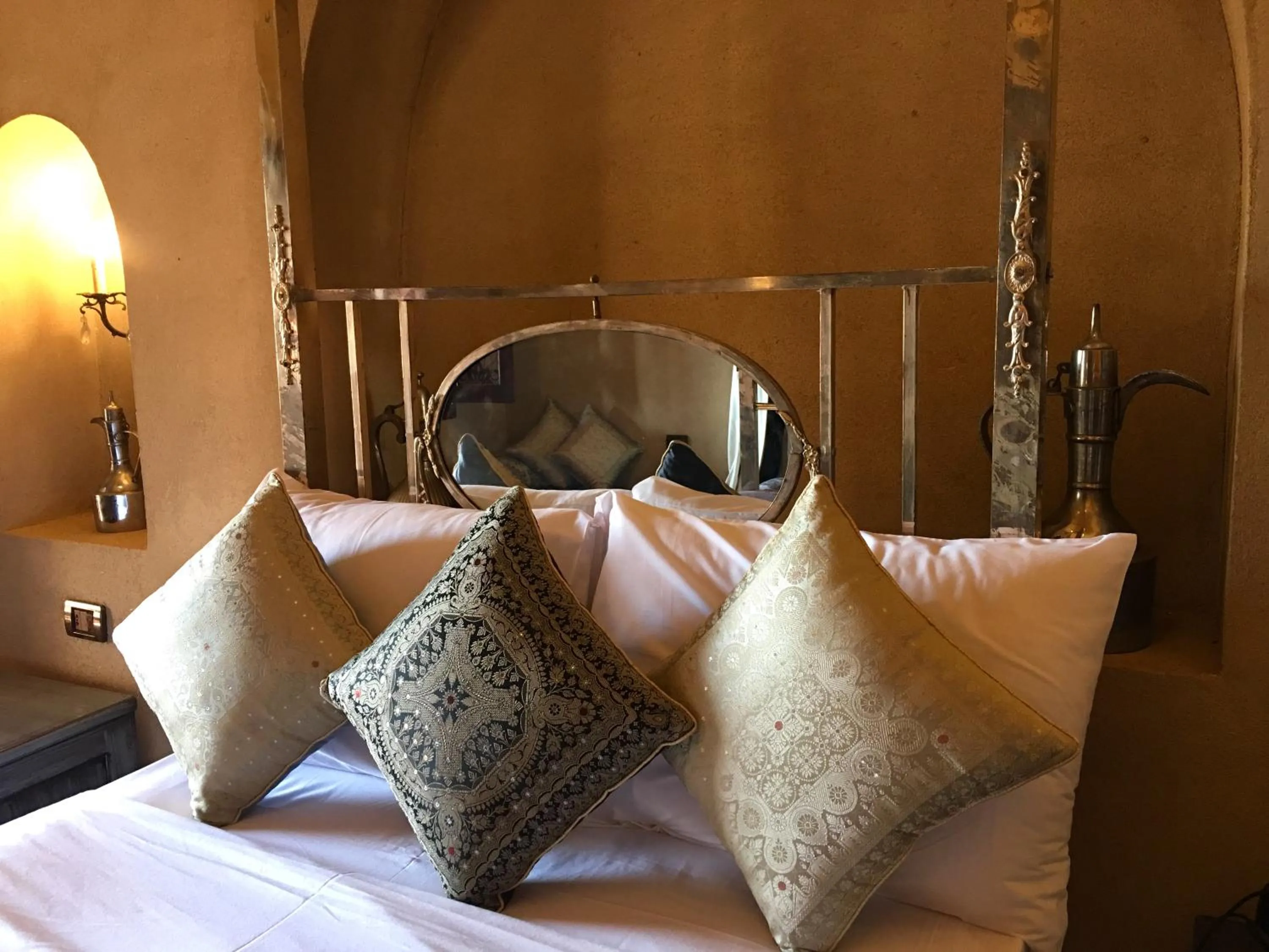 Bed in Djorff Palace