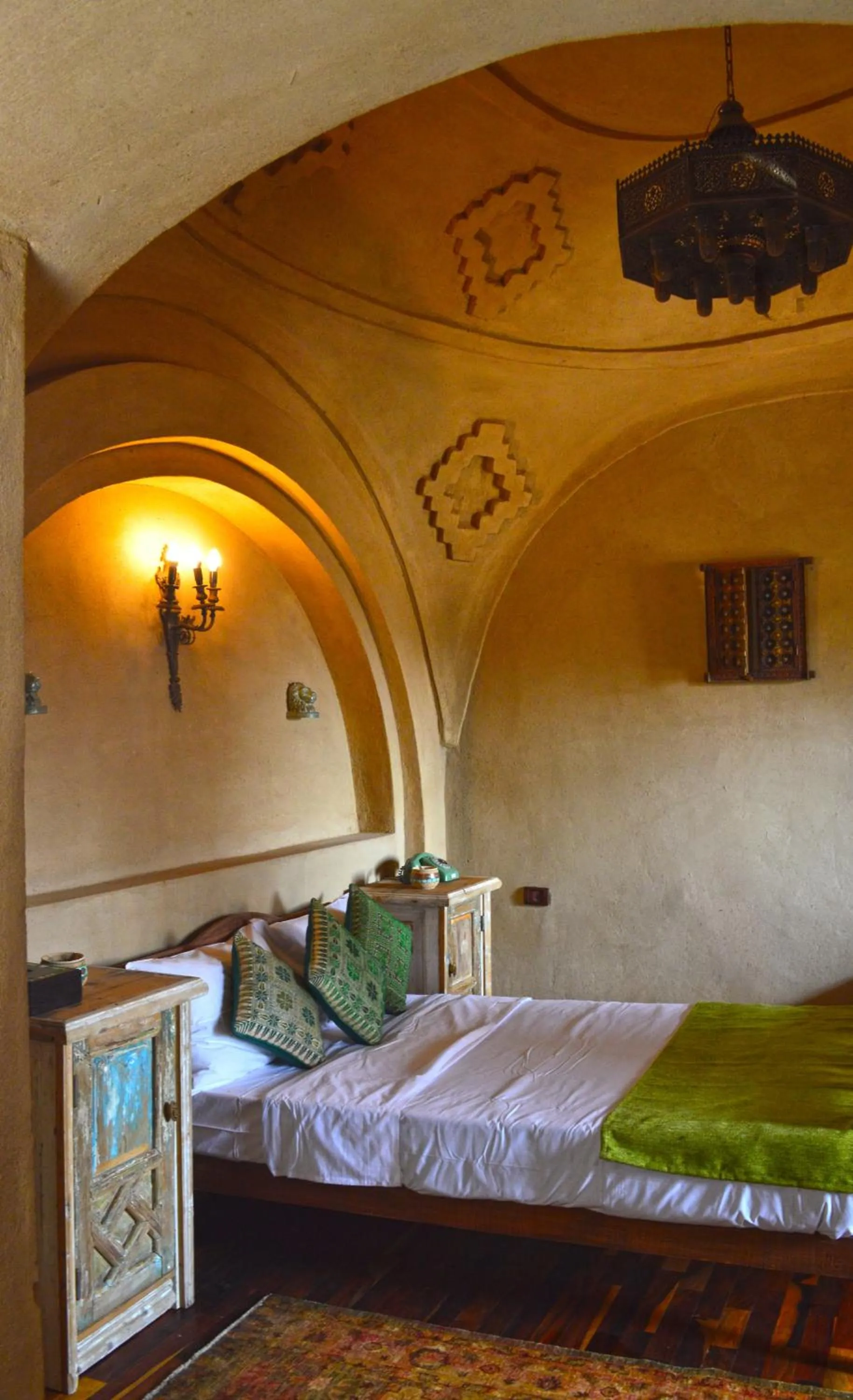 Bed in Djorff Palace