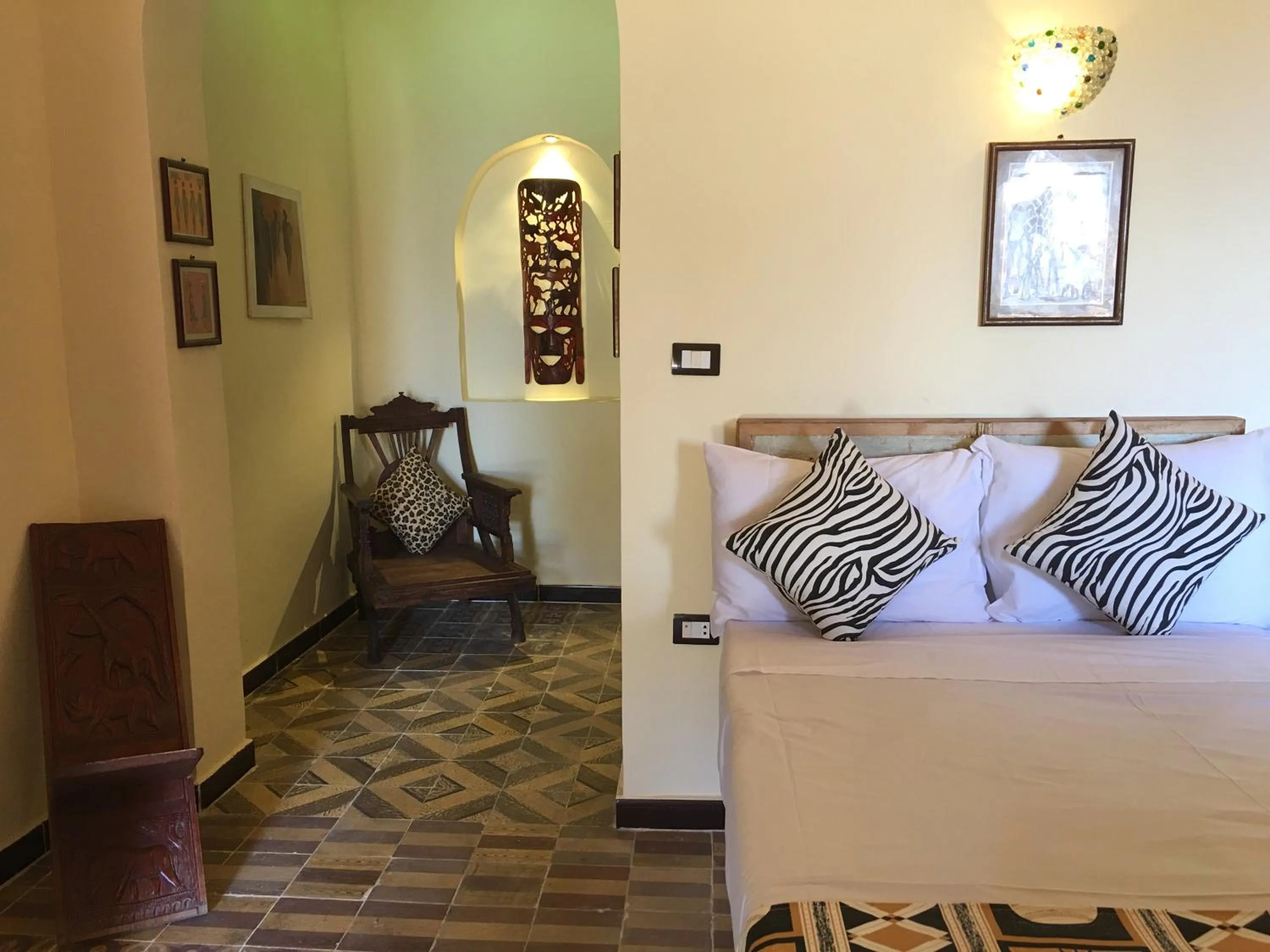 Bed in Djorff Palace