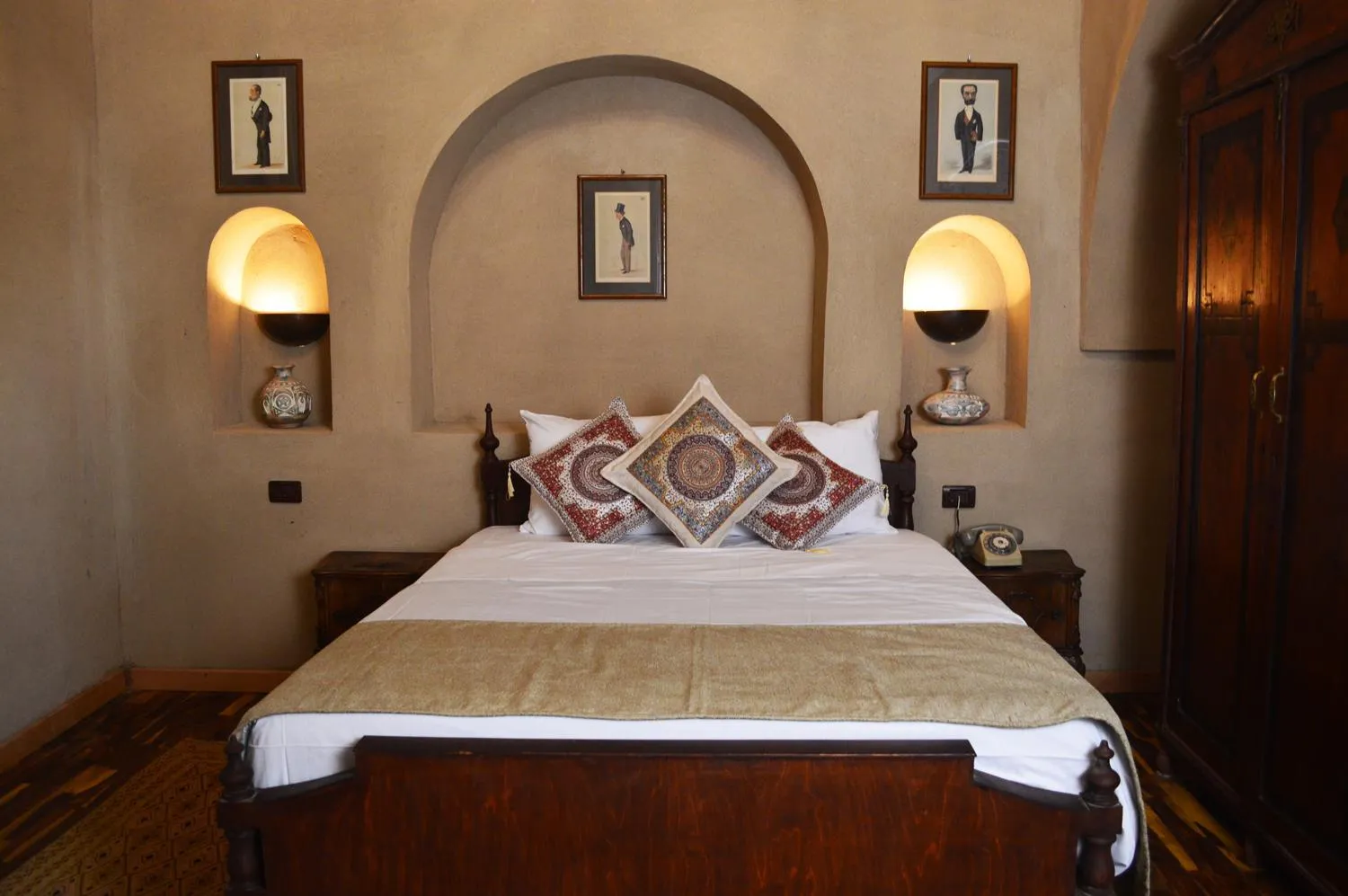 Bed in Djorff Palace