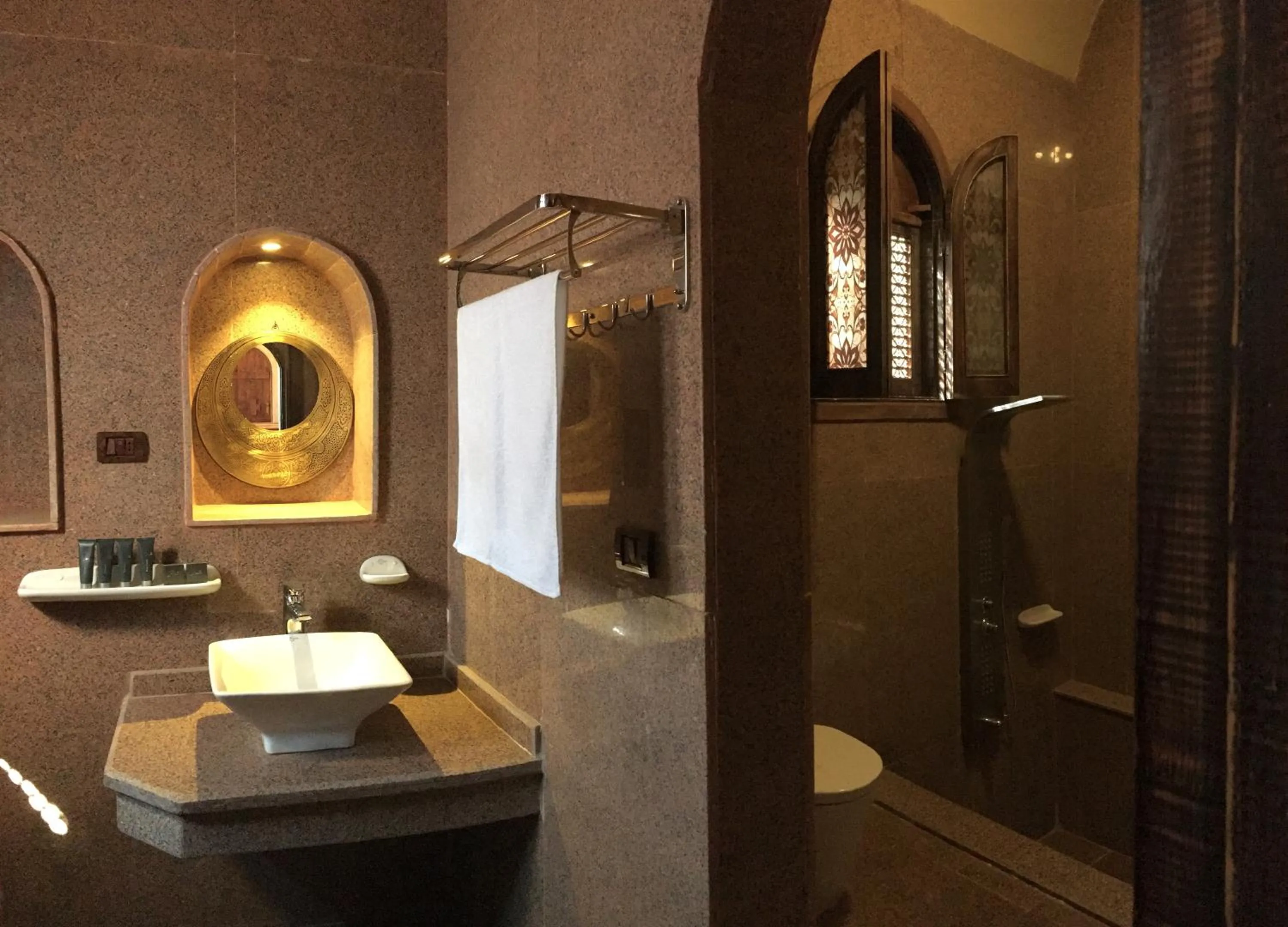 Bathroom in Djorff Palace