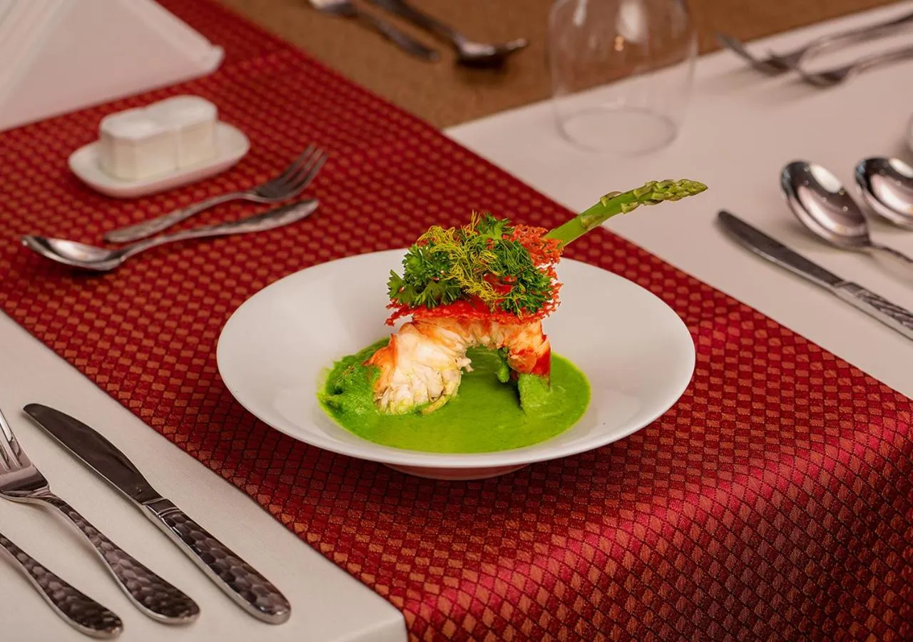 Grand Sultan Tea Resort & Golf