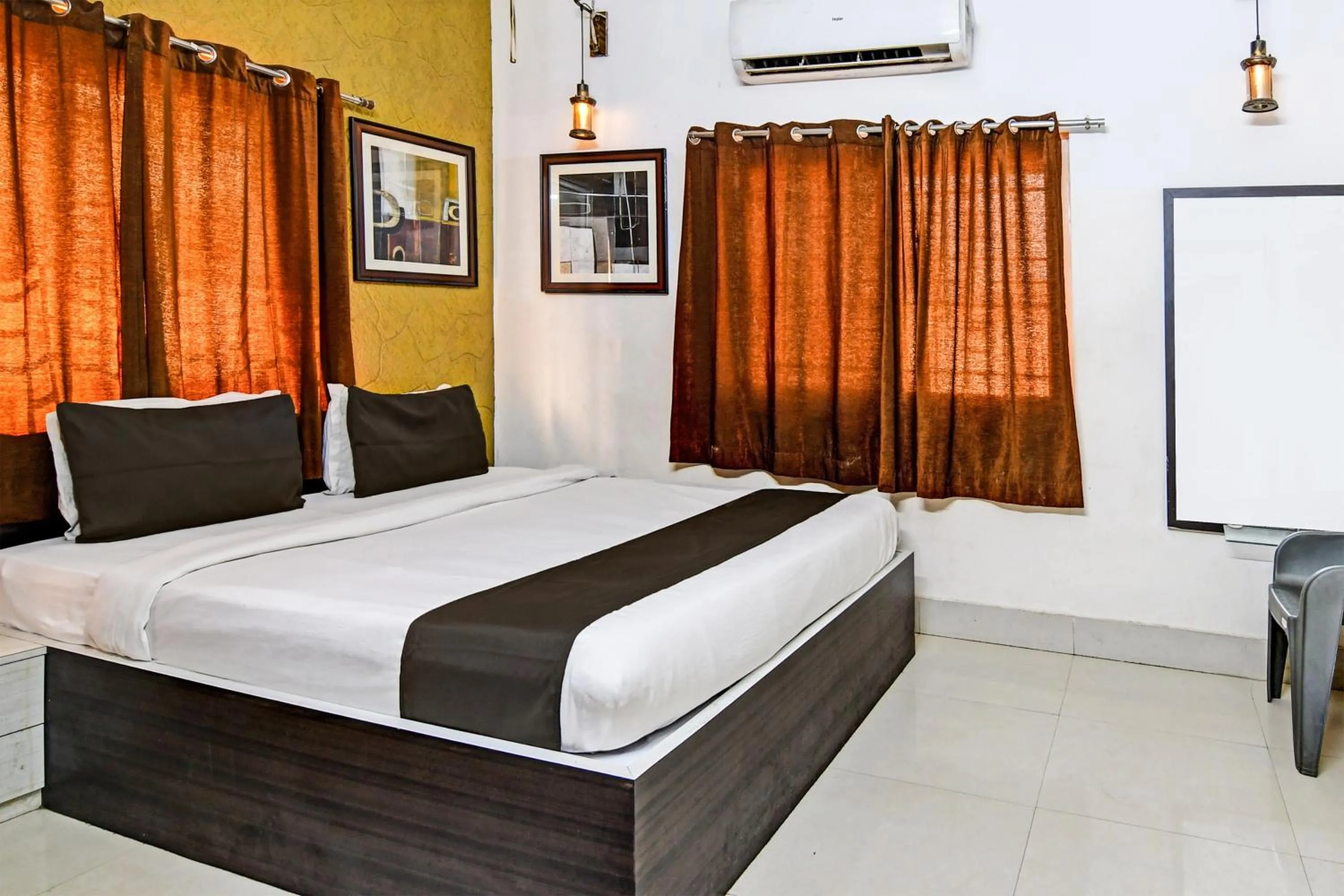 Bedroom in Hotel O Home Bm-x