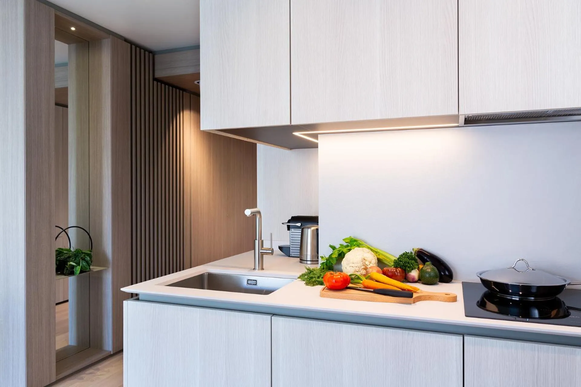 Coffee/tea facilities in The Central City - Luxury Serviced Residence