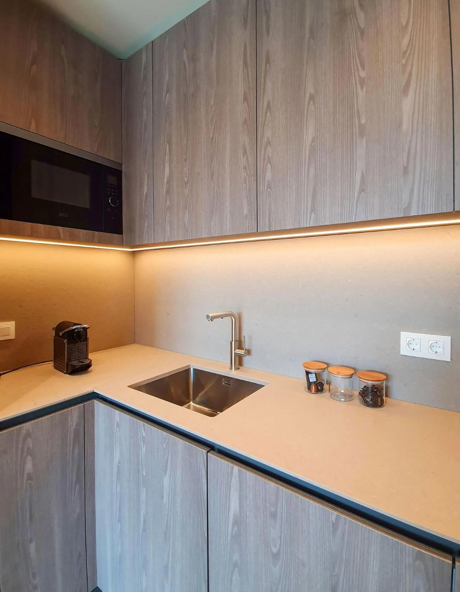 Kitchen or kitchenette in The Central City - Luxury Serviced Residence