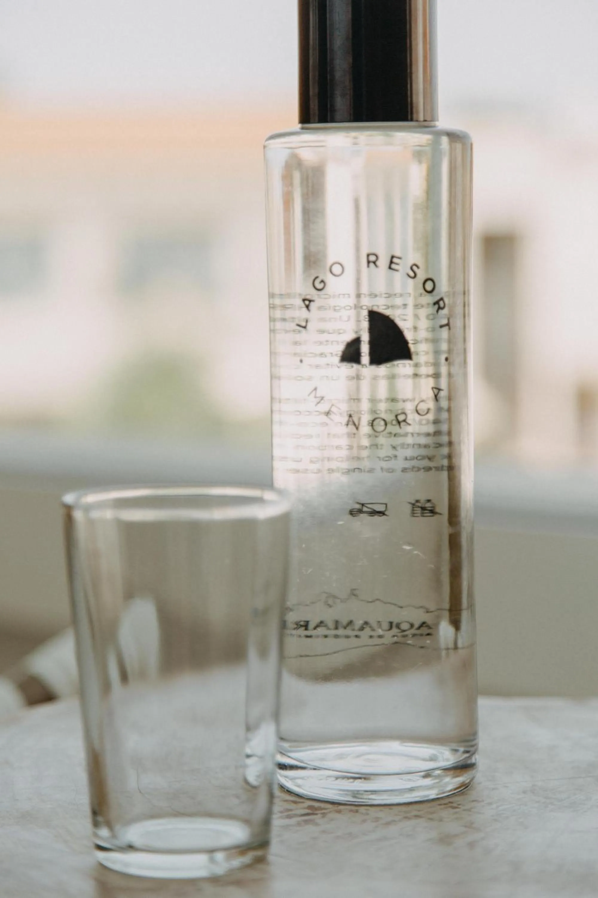 Lounge or bar in Lago Resort Menorca - Suites del Lago Adults Only