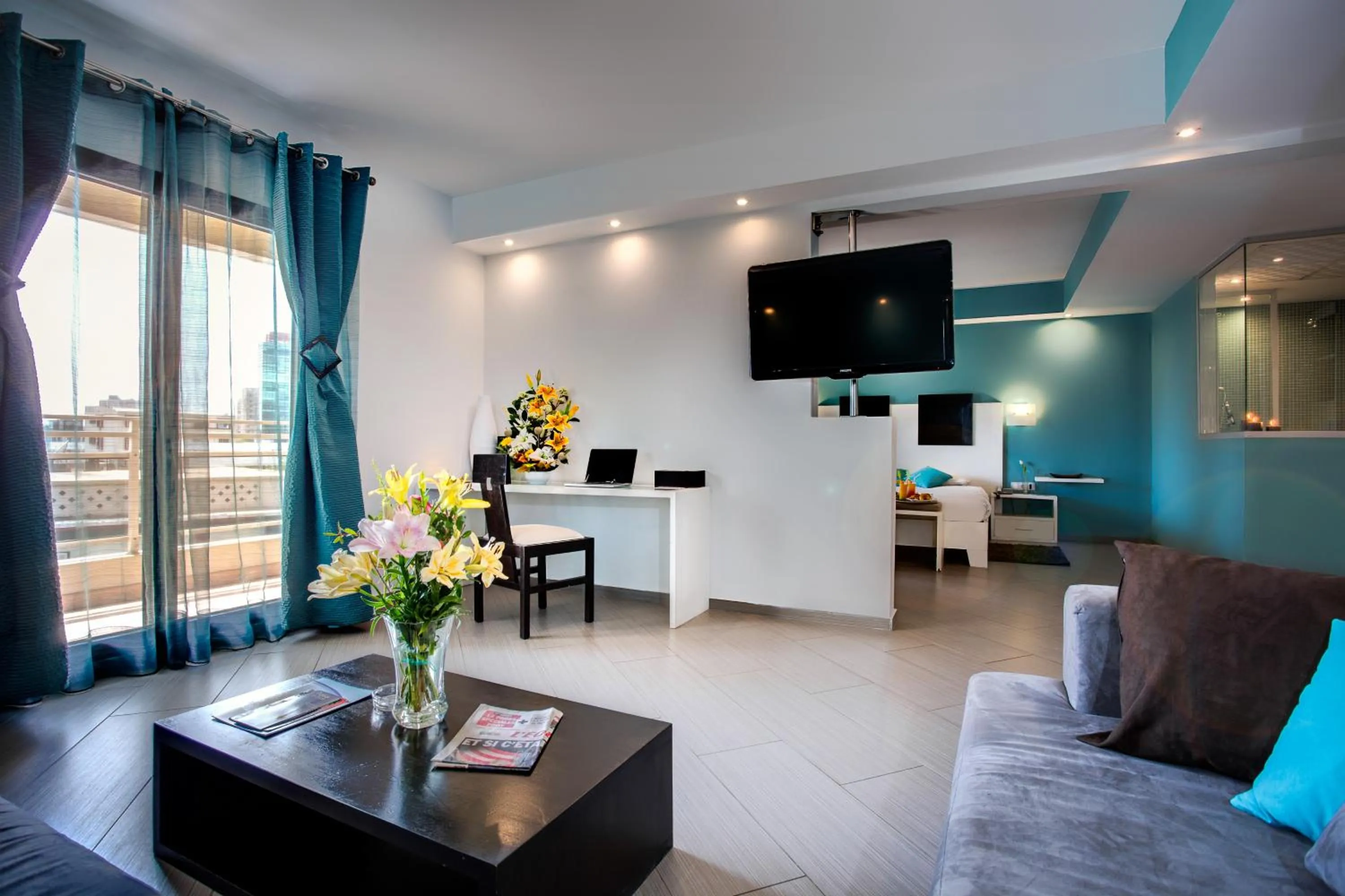 Photo of the whole room in Café de Rome