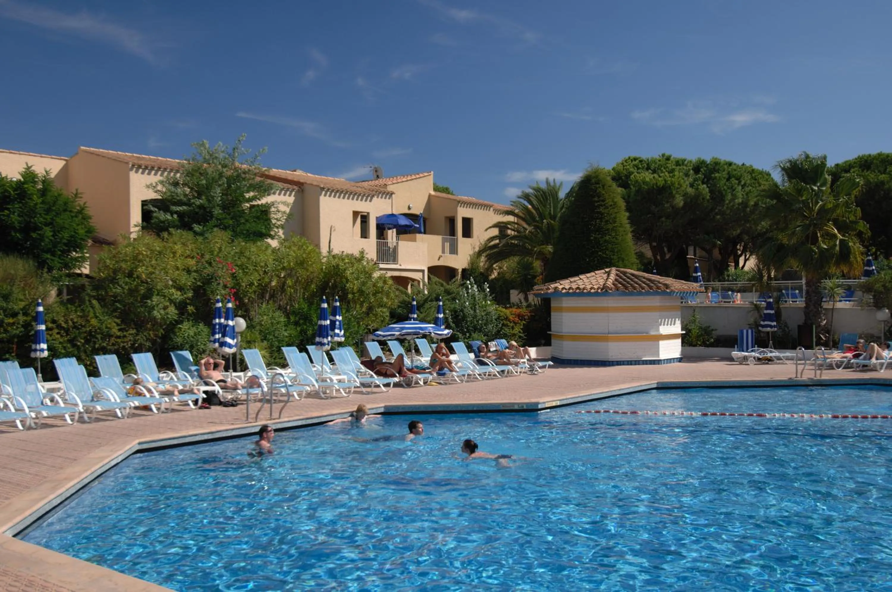 Swimming pool in Résidence Odalys Saint Loup