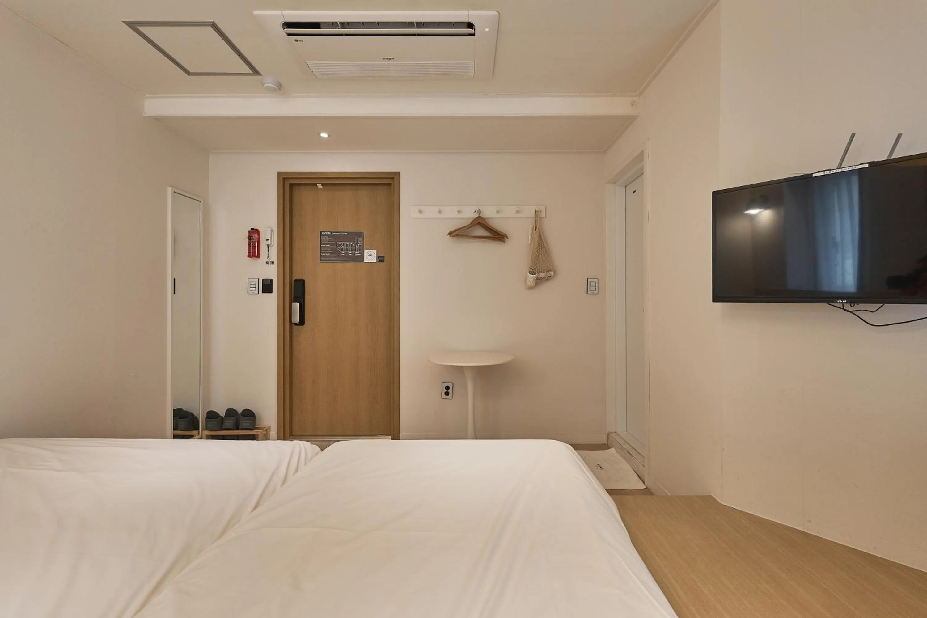 Bed in Artravel Home