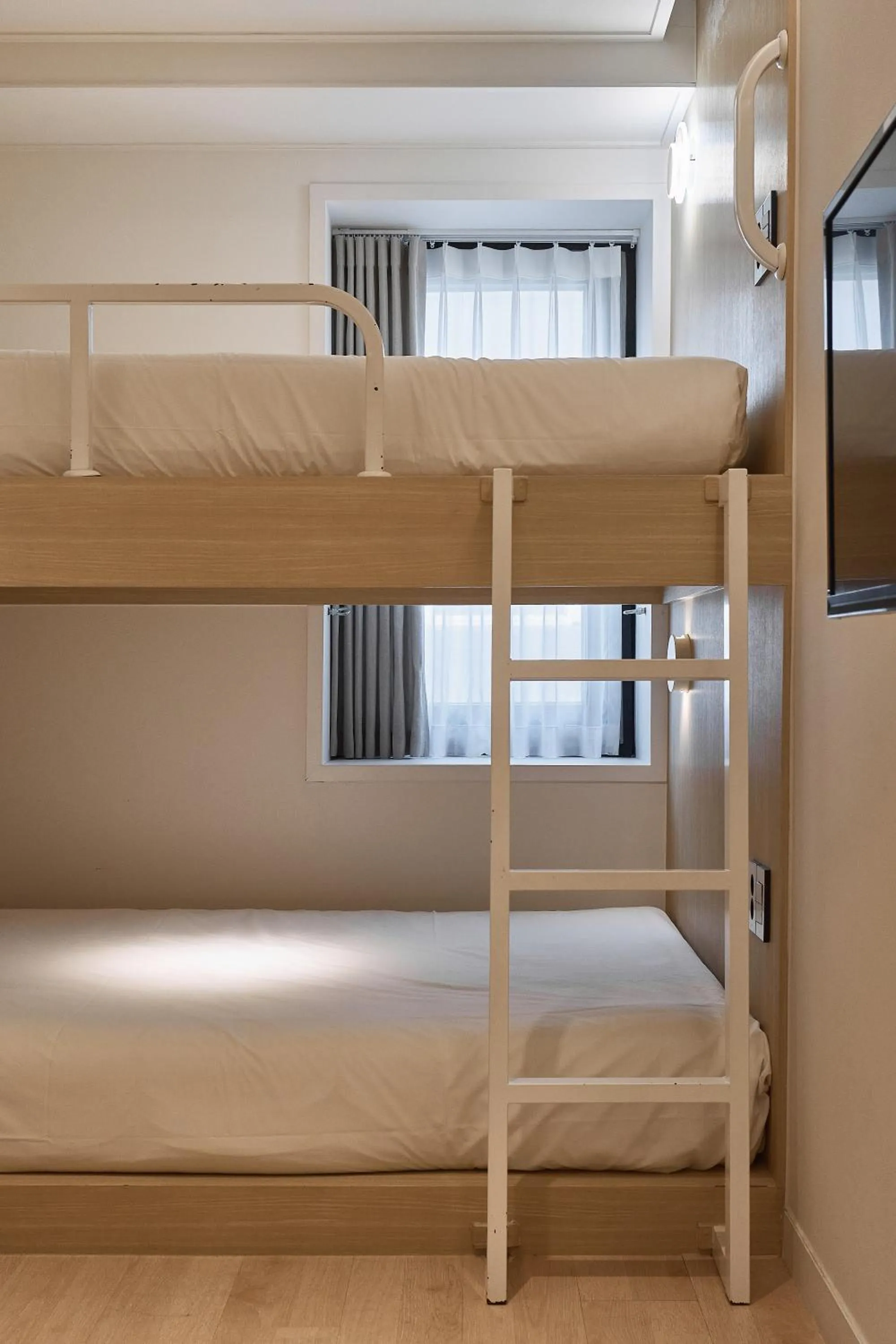 Bed in Artravel Home