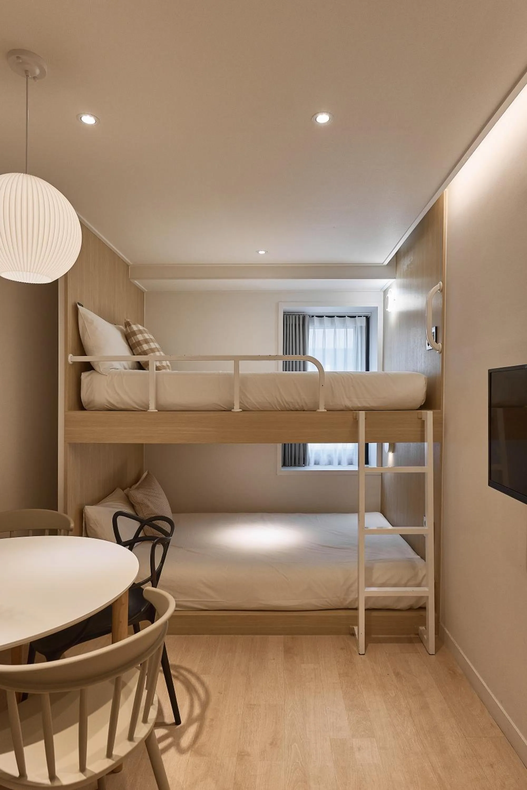 Bed in Artravel Home