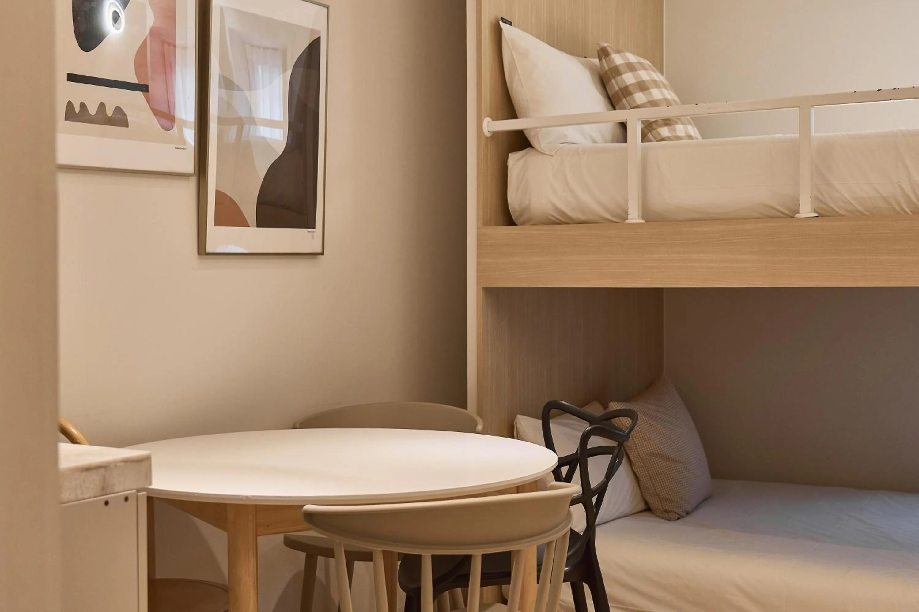 Bed in Artravel Home