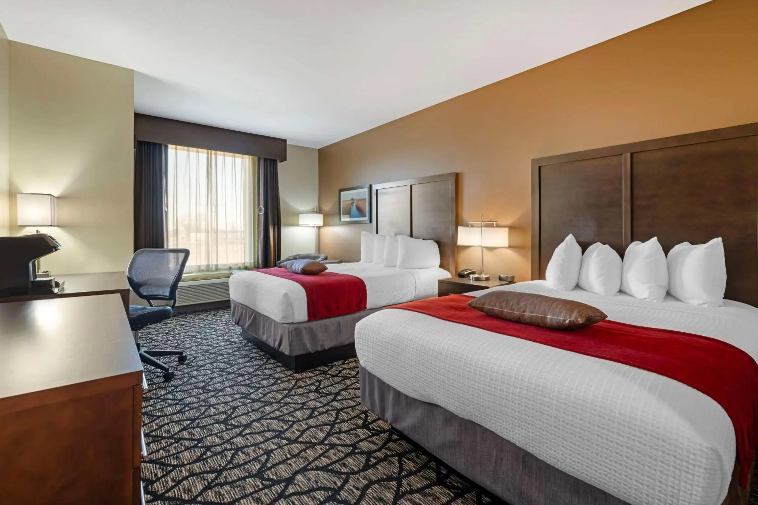 Double Queen with Disability Access and Communication Assistance in Best Western Plus Lakeview Hotel Double Queen with Disability Access and Communication Assistance in Best Western Plus Lakeview Hotel