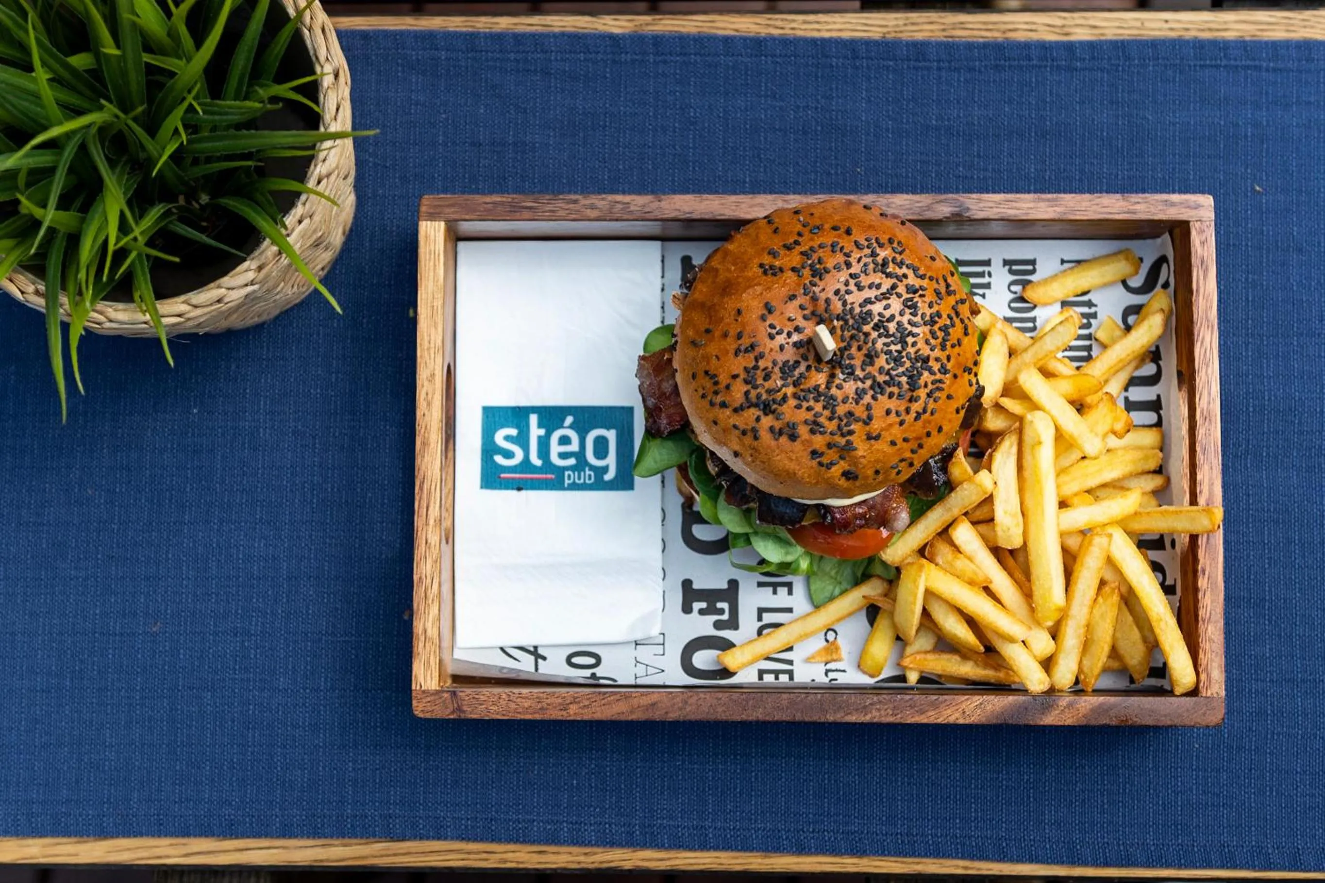 Restaurant/places to eat in Island Hostel Budapest