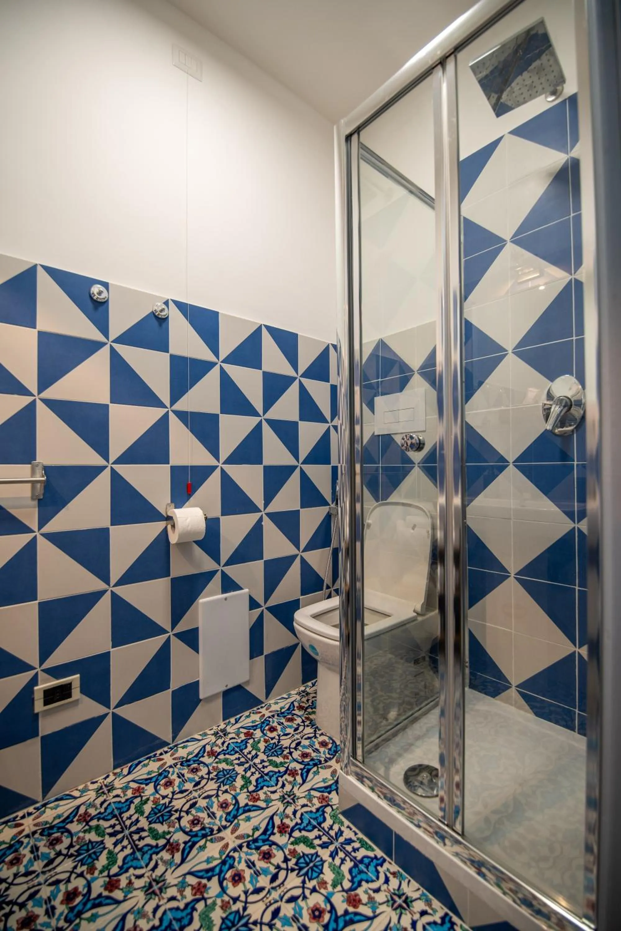 Bathroom in D'Angleterre Guest House