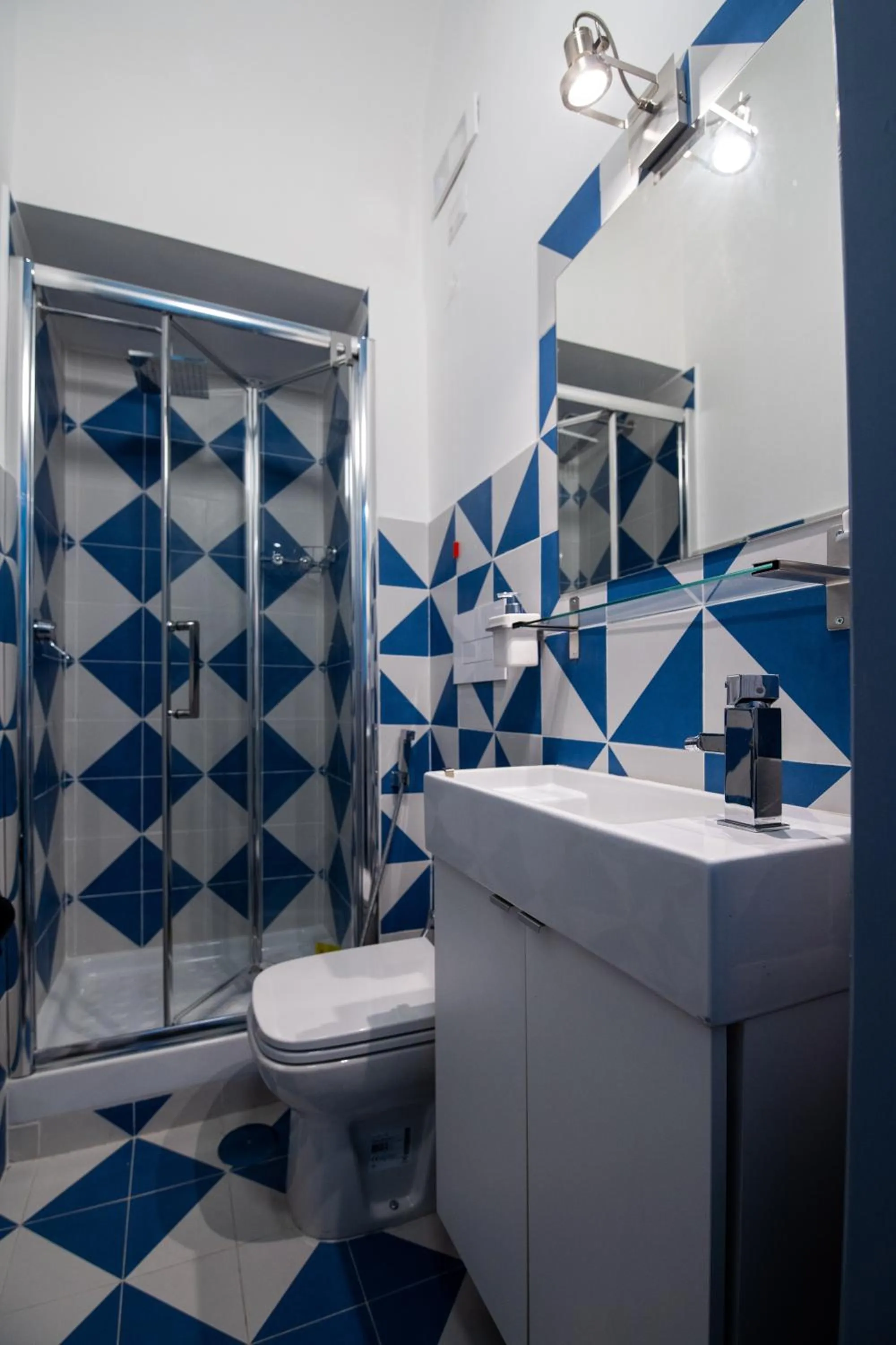 Bathroom in D'Angleterre Guest House