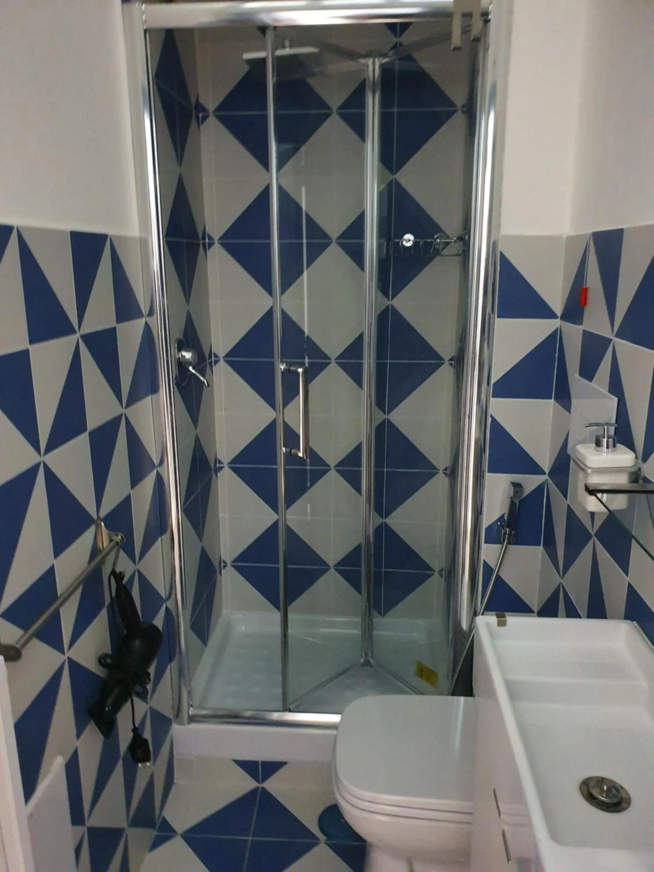 Bathroom in D'Angleterre Guest House