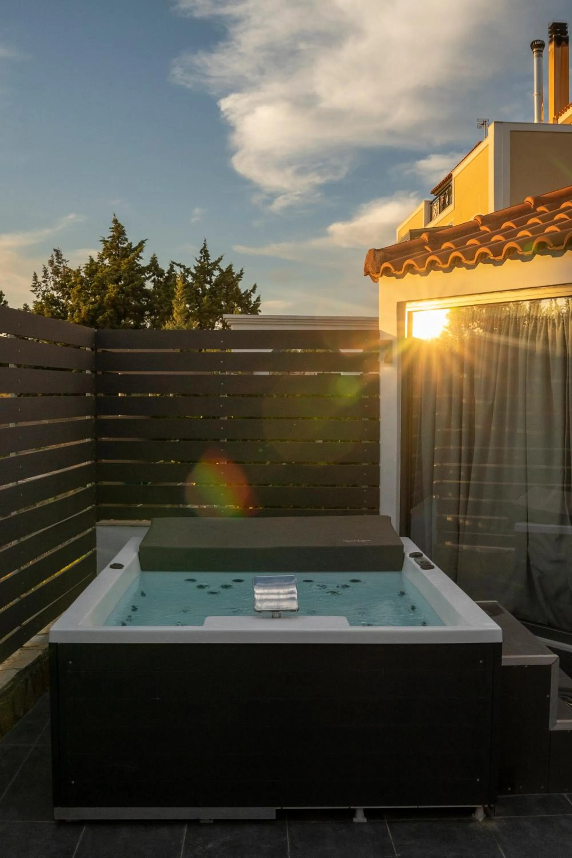 Hot Tub in Anagenessis Resort