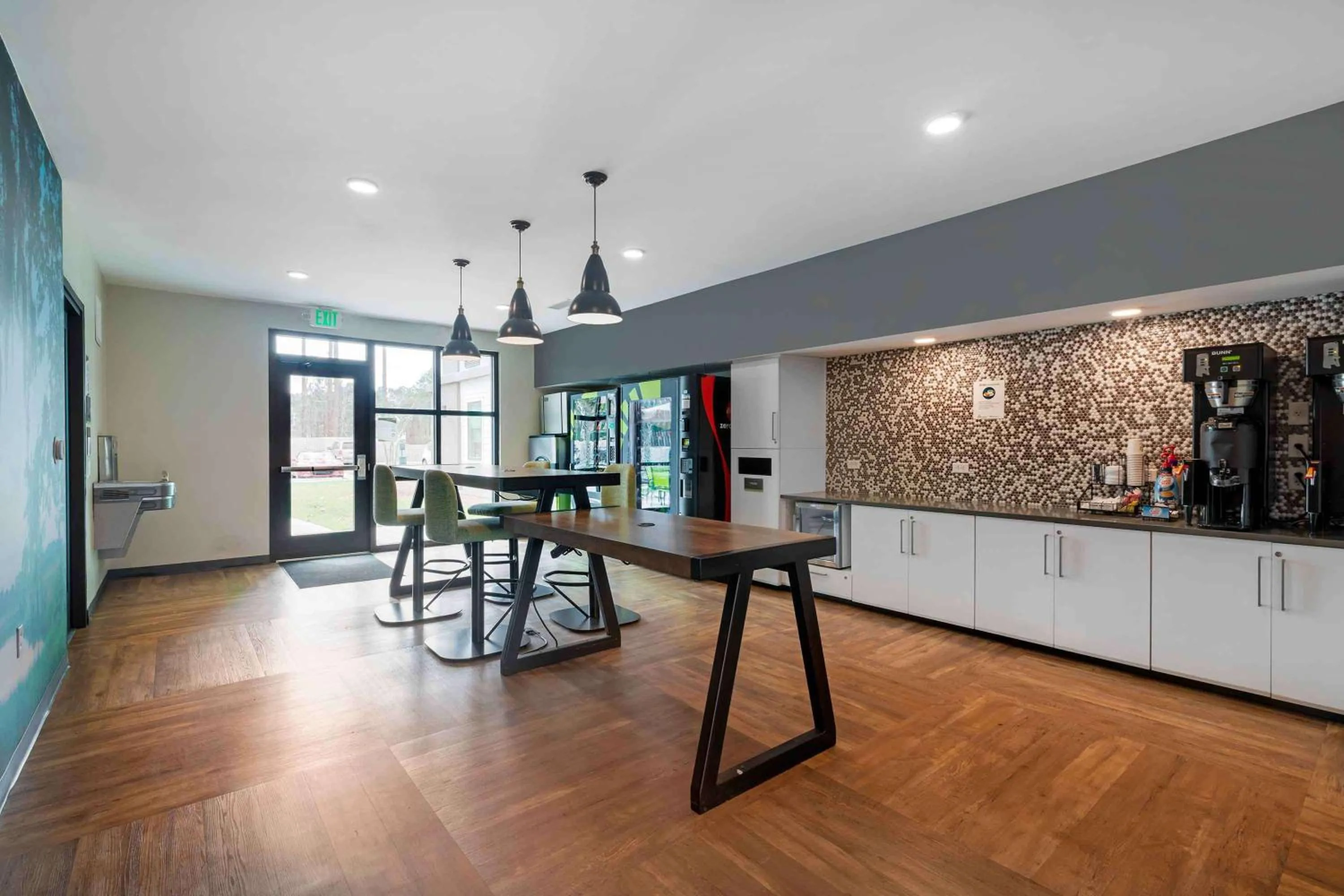 Breakfast in Extended Stay America Premier Suites - Bluffton - Hilton Head