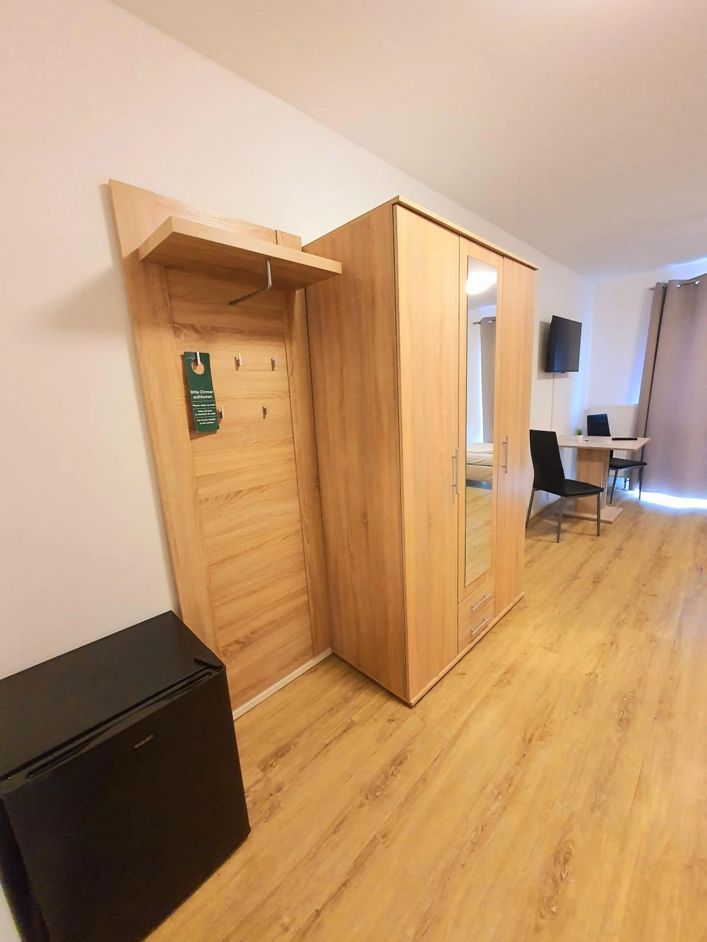 hair dresser in Hotel sleep-station