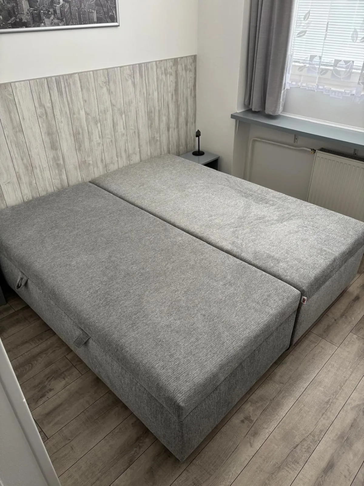 Photo of the whole room, Bed in Hotel Avion