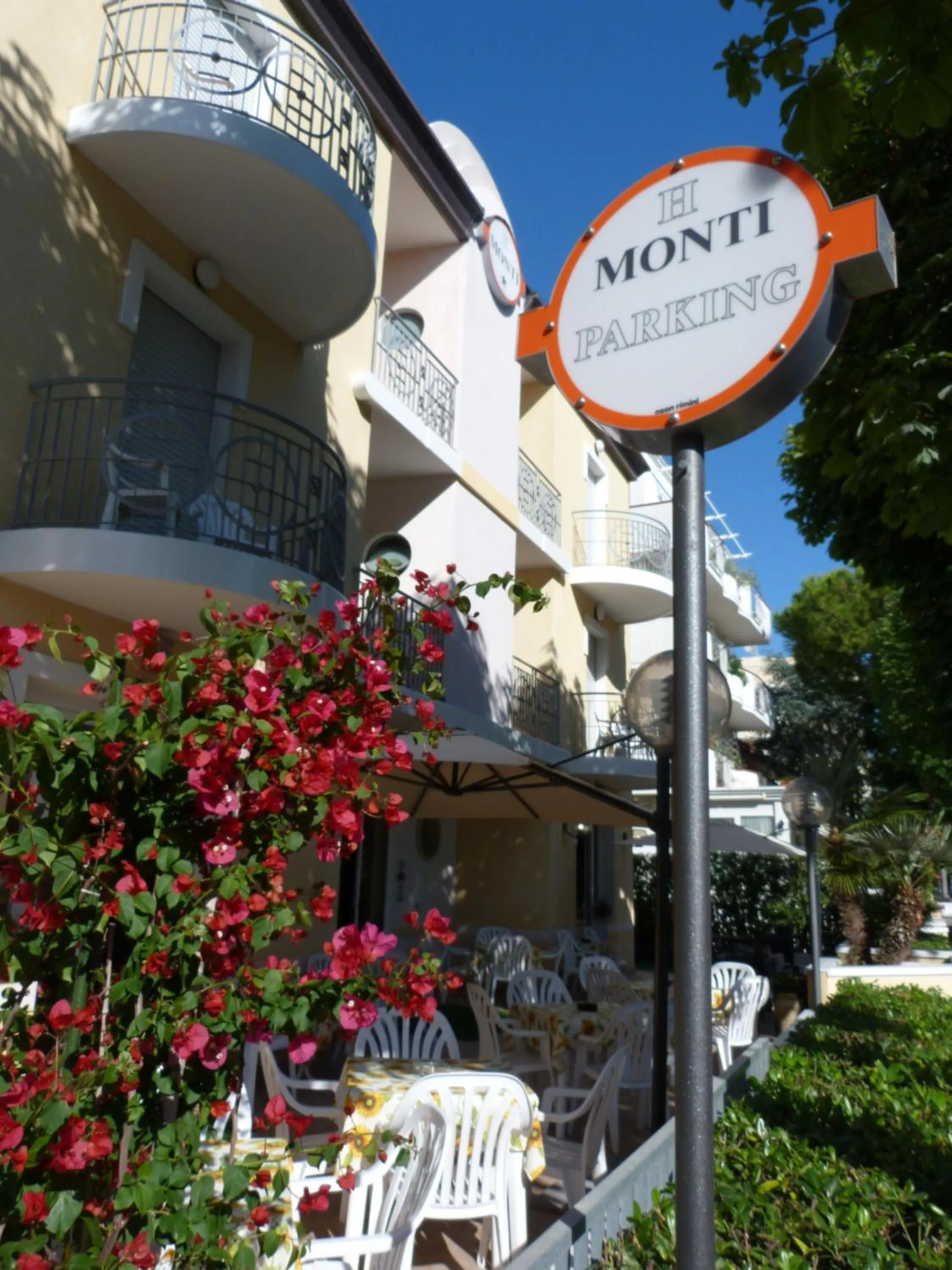 Property building in Hotel Monti