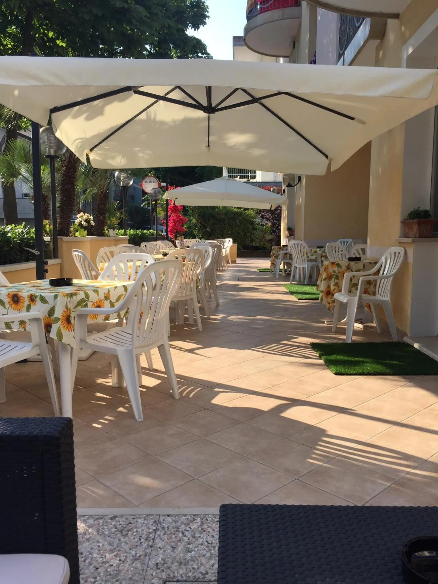 Patio in Hotel Monti