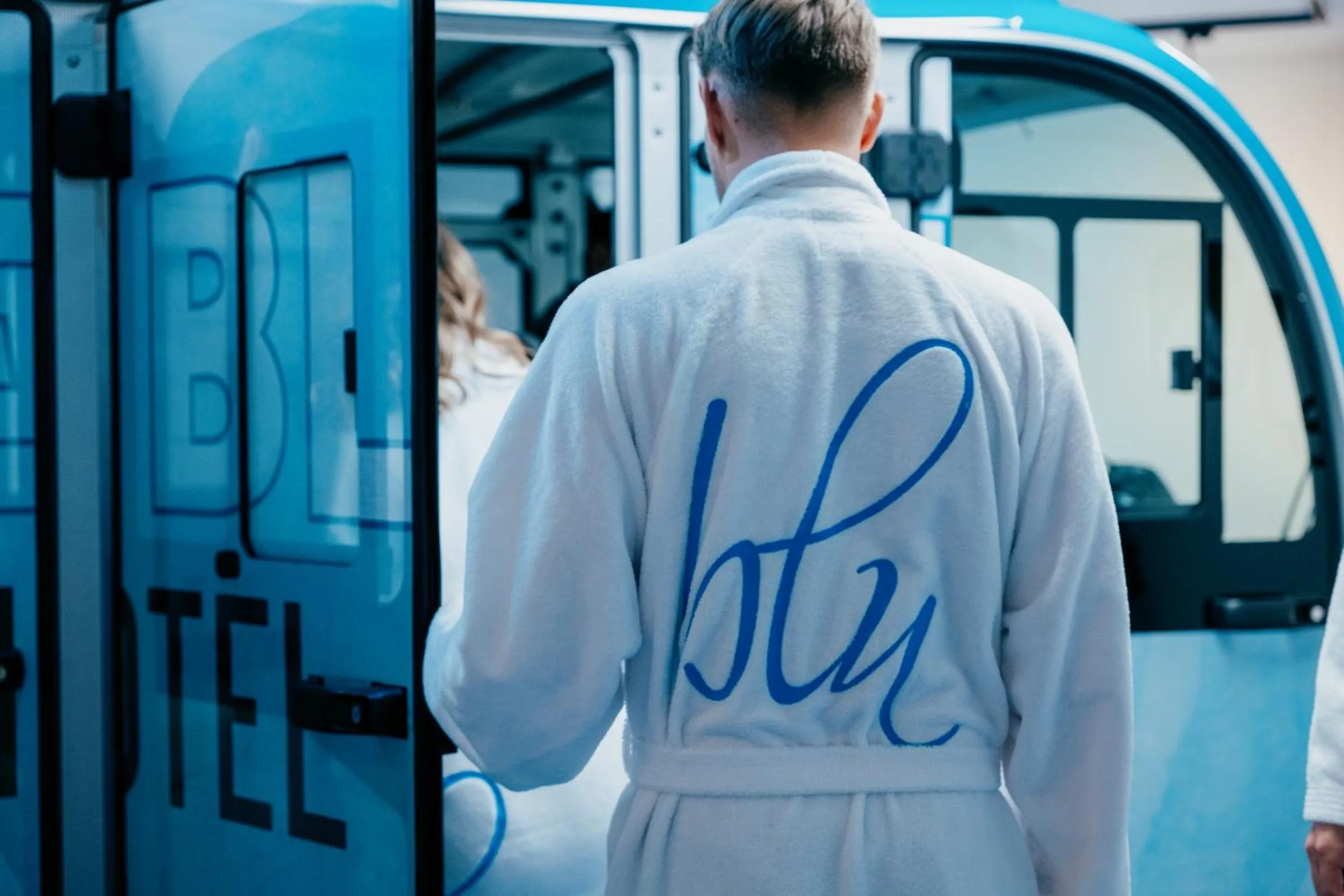 Swimming pool in Aqua Blu Hotel